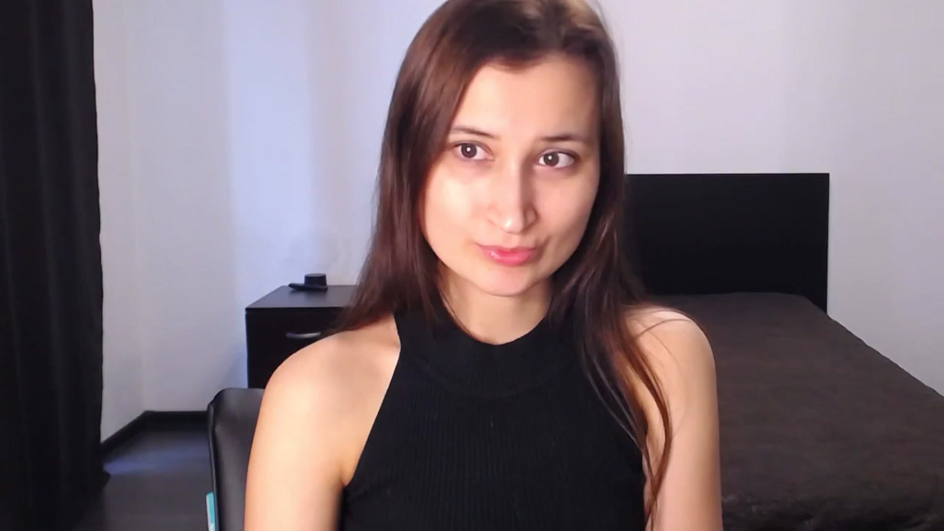 Gallery image thumbnail from Kendal_sweet's myfreecams stream on, 11/04/2024, 12:01 image 19 of 20