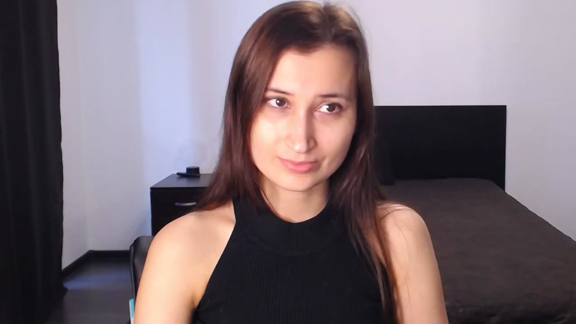 Gallery image thumbnail from Kendal_sweet's myfreecams stream on, 11/04/2024, 12:01 image 12 of 20