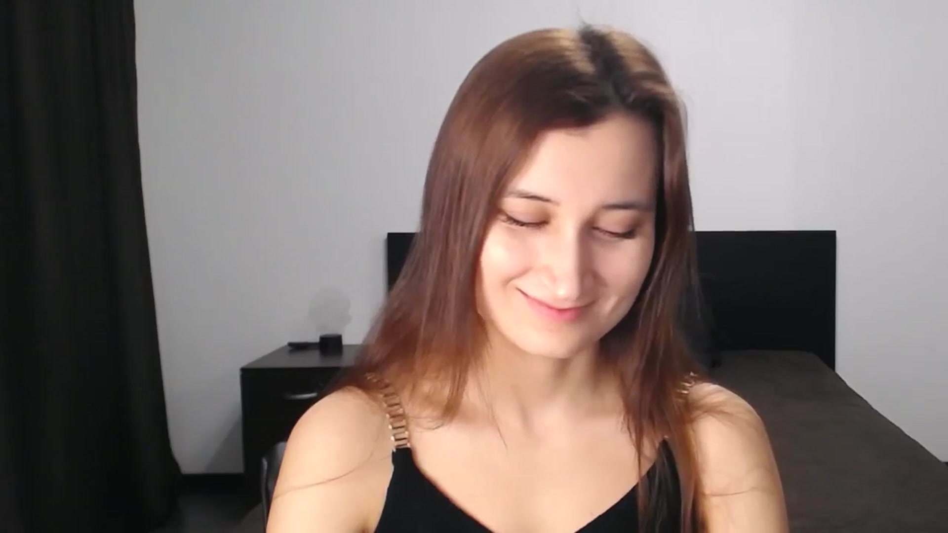 Gallery image thumbnail from Kendal_sweet's myfreecams stream on, 12/08/2024, 14:33 image 7 of 20