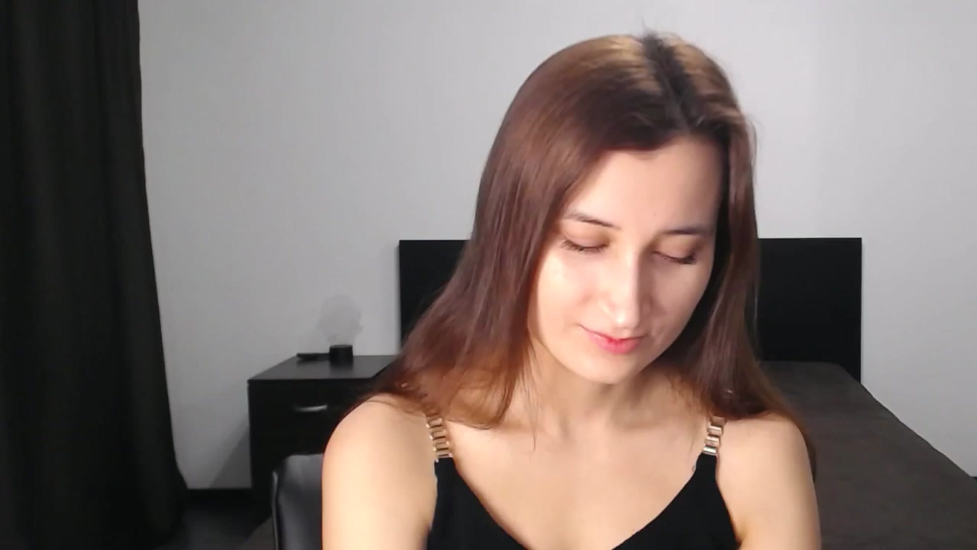 Gallery image thumbnail from Kendal_sweet's myfreecams stream on, 12/08/2024, 14:33 image 12 of 20