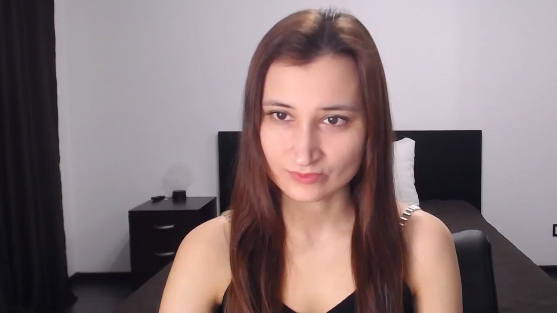Gallery image thumbnail from Kendal_sweet's myfreecams stream on, 12/16/2024, 13:53 image 4 of 20
