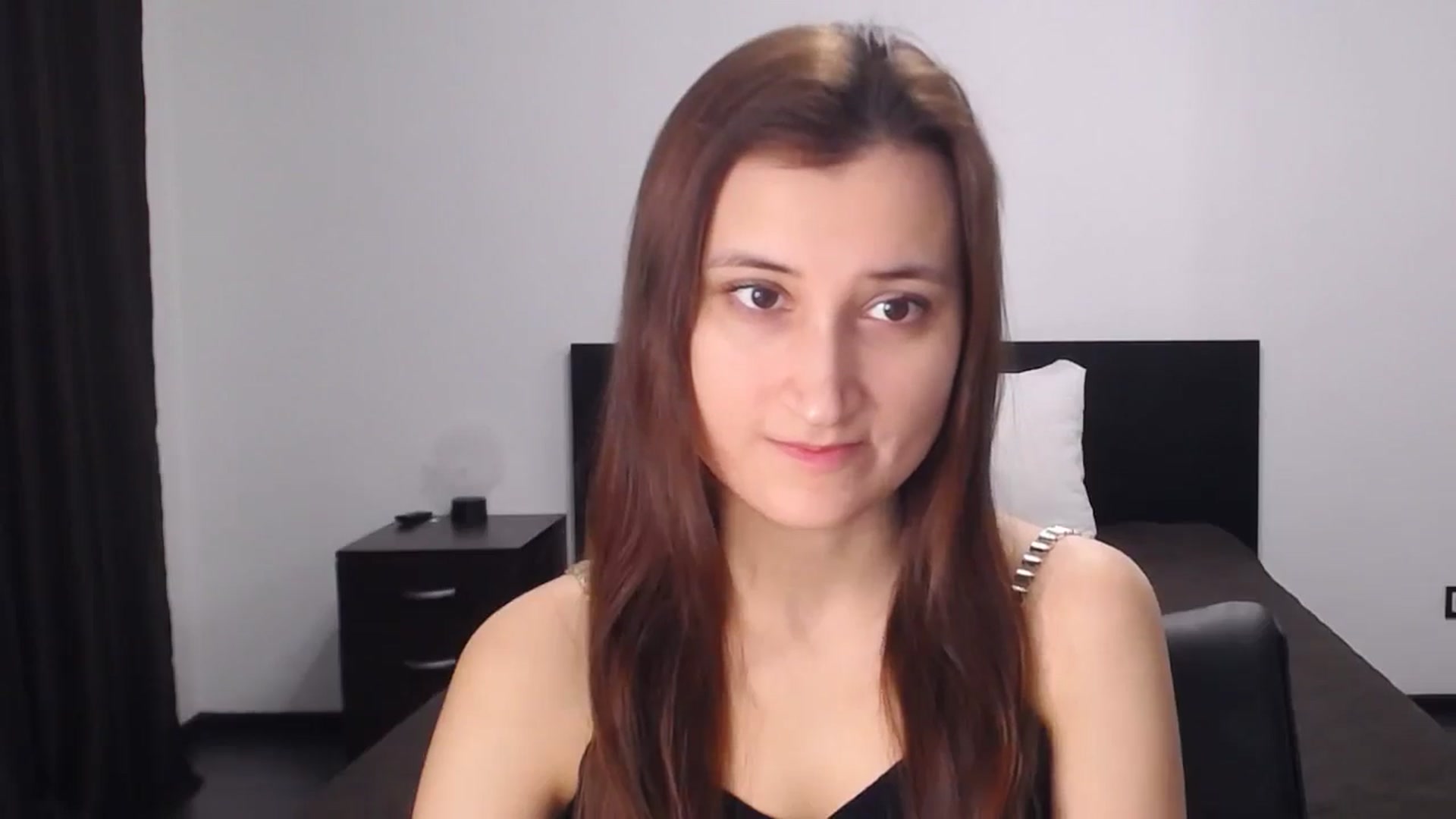 Gallery image thumbnail from Kendal_sweet's myfreecams stream on, 12/16/2024, 13:53 image 11 of 20