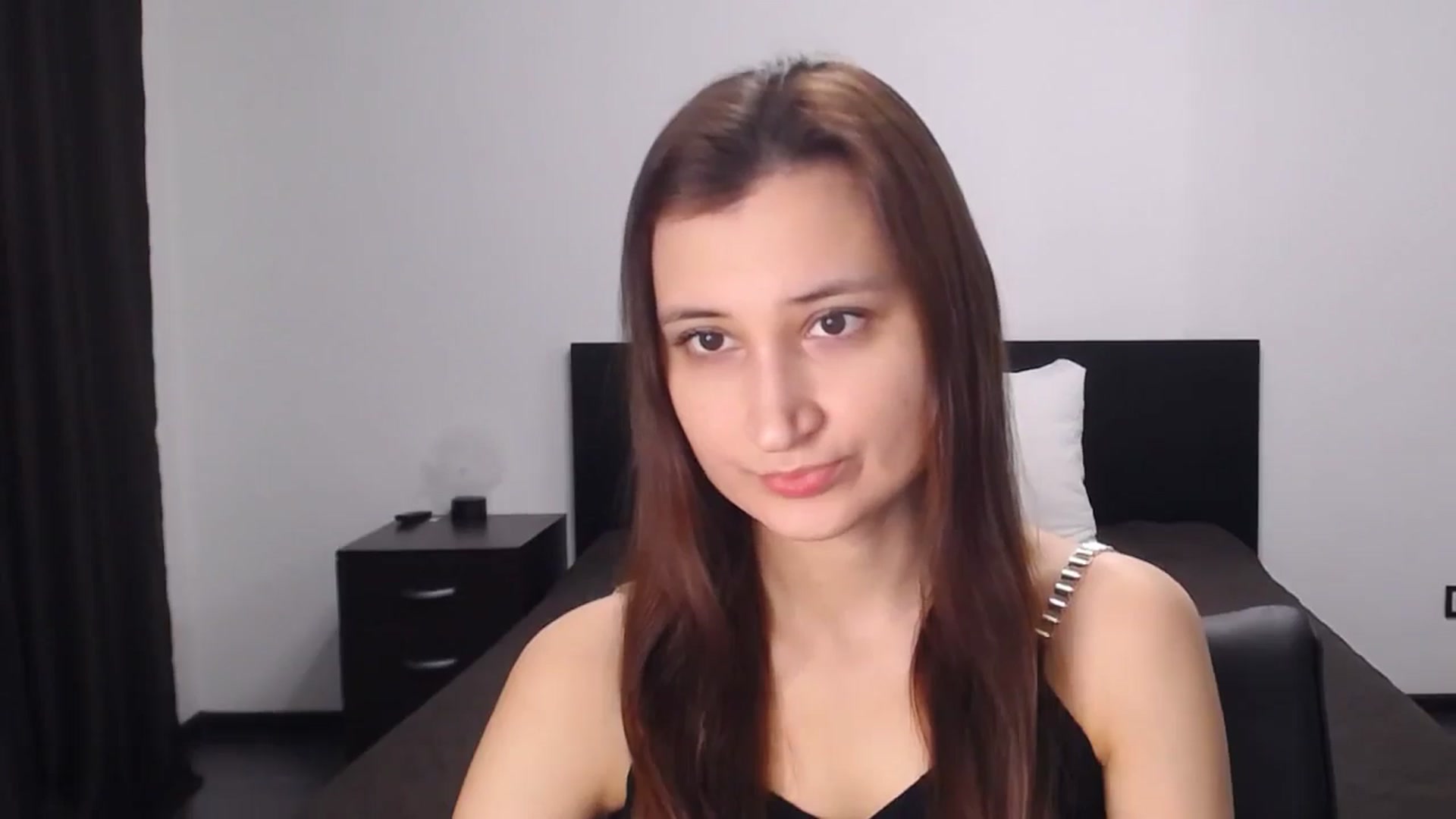 Gallery image thumbnail from Kendal_sweet's myfreecams stream on, 12/16/2024, 13:53 image 20 of 20