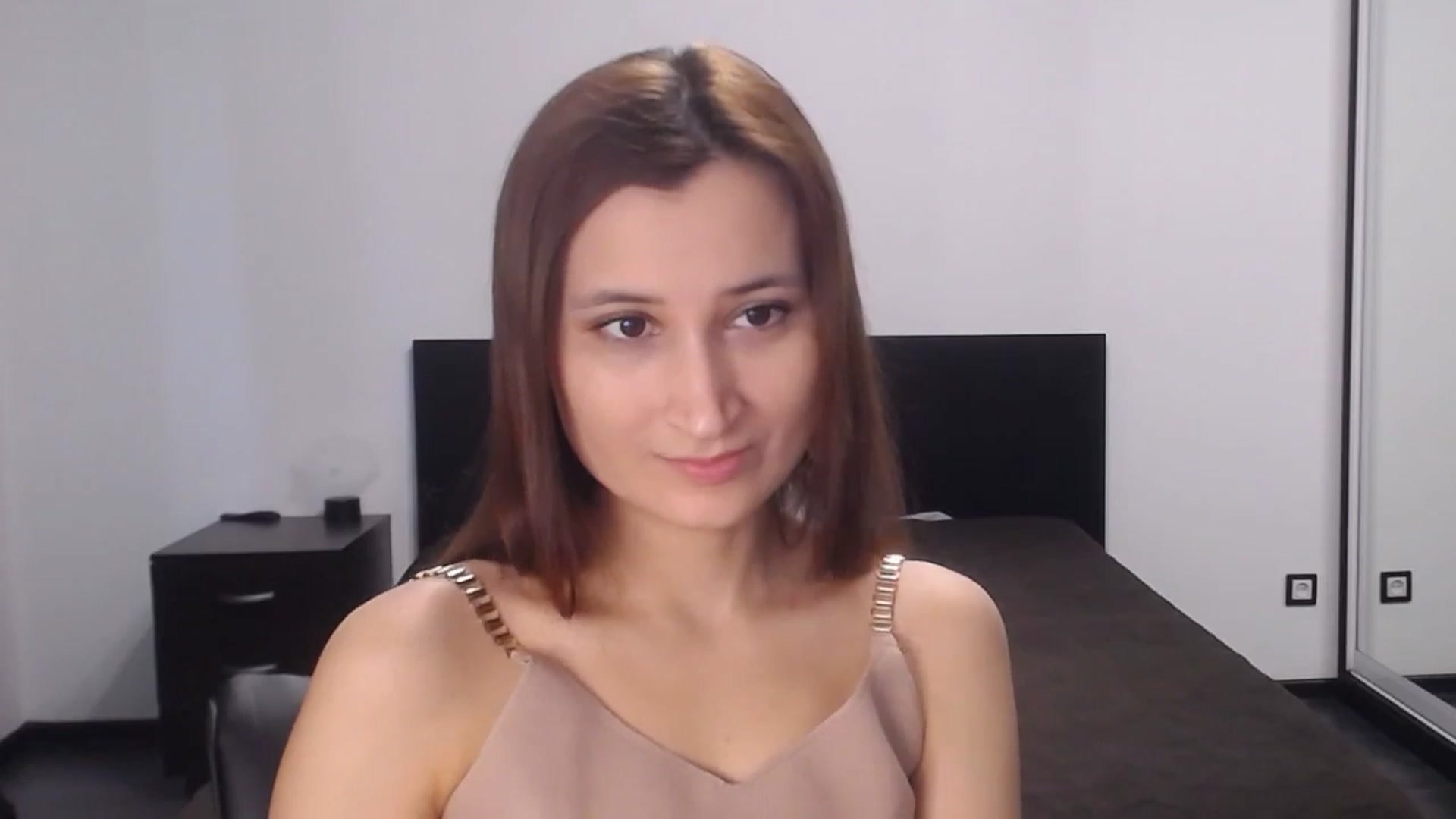 Gallery image thumbnail from Kendal_sweet's myfreecams stream on, 02/04/2025, 14:15 image 14 of 20