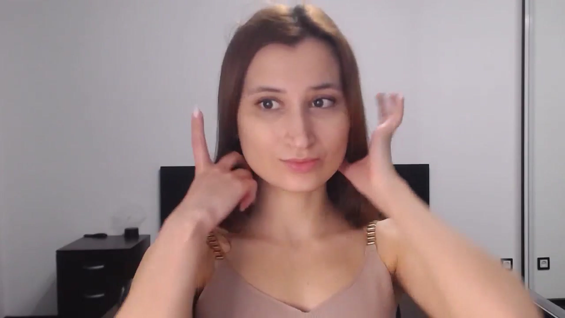 Gallery image thumbnail from Kendal_sweet's myfreecams stream on, 02/04/2025, 15:05 image 18 of 20