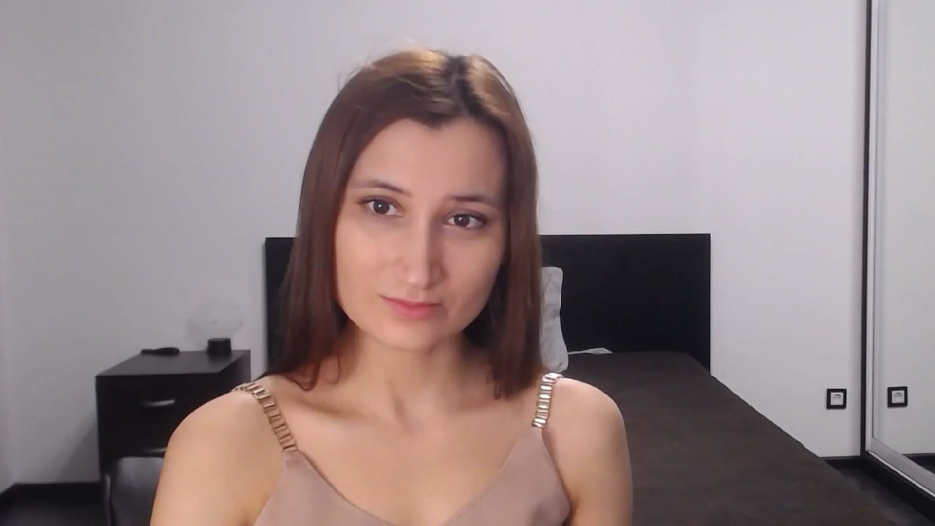 Gallery image thumbnail from Kendal_sweet's myfreecams stream on, 02/04/2025, 15:05 image 12 of 20