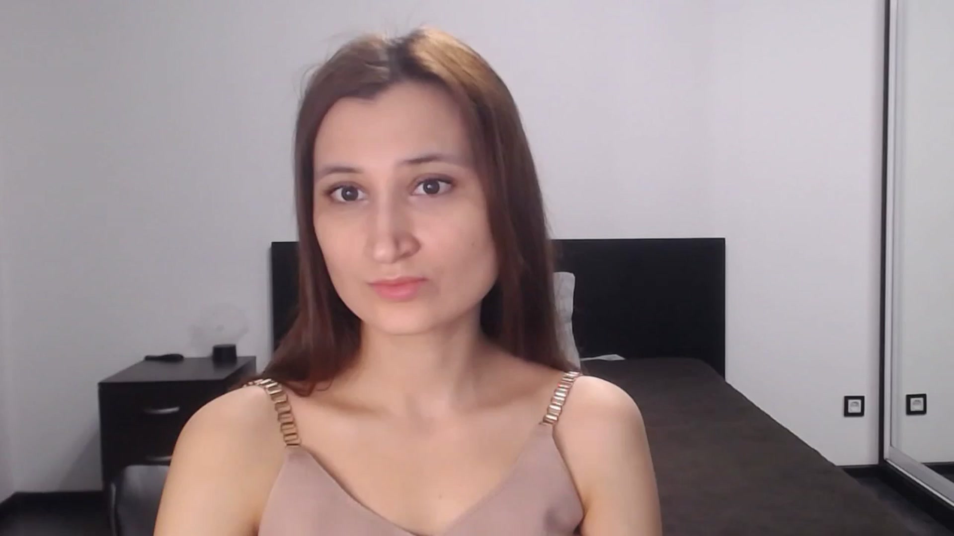 Gallery image thumbnail from Kendal_sweet's myfreecams stream on, 02/04/2025, 15:05 image 1 of 20