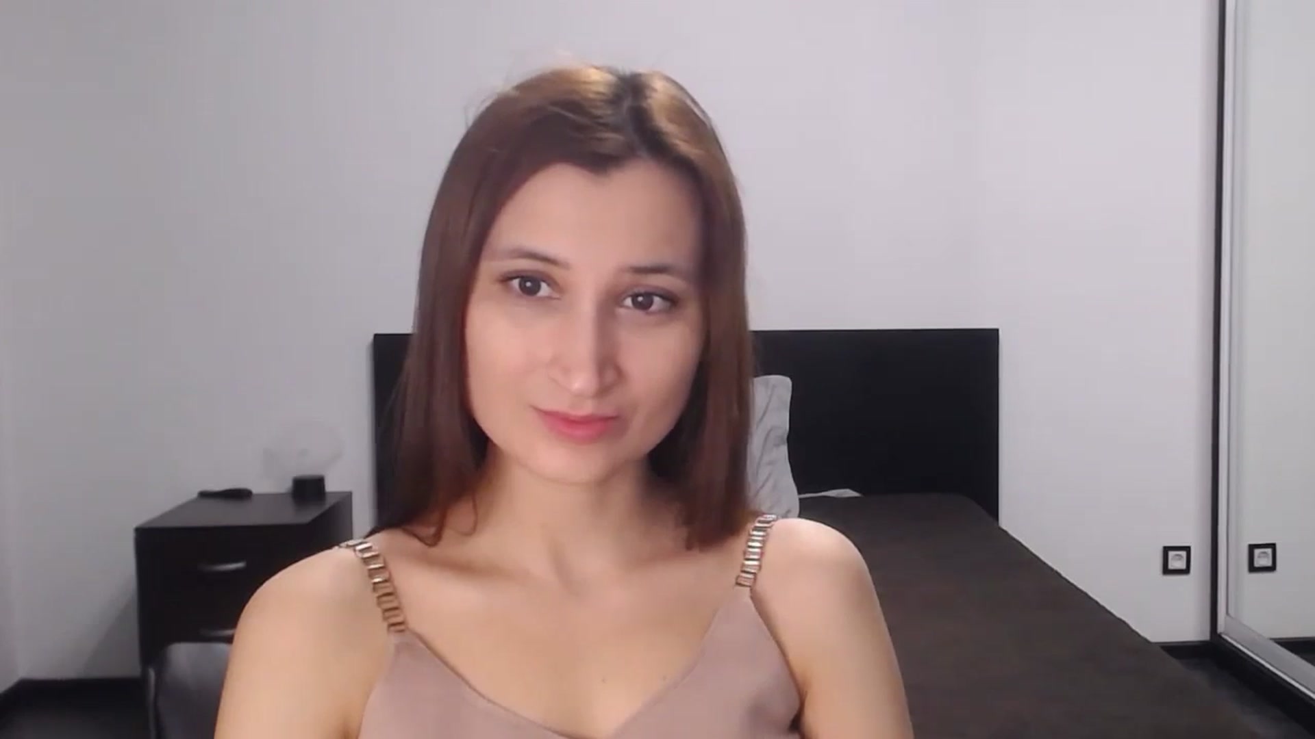 Gallery image thumbnail from Kendal_sweet's myfreecams stream on, 02/04/2025, 15:05 image 8 of 20