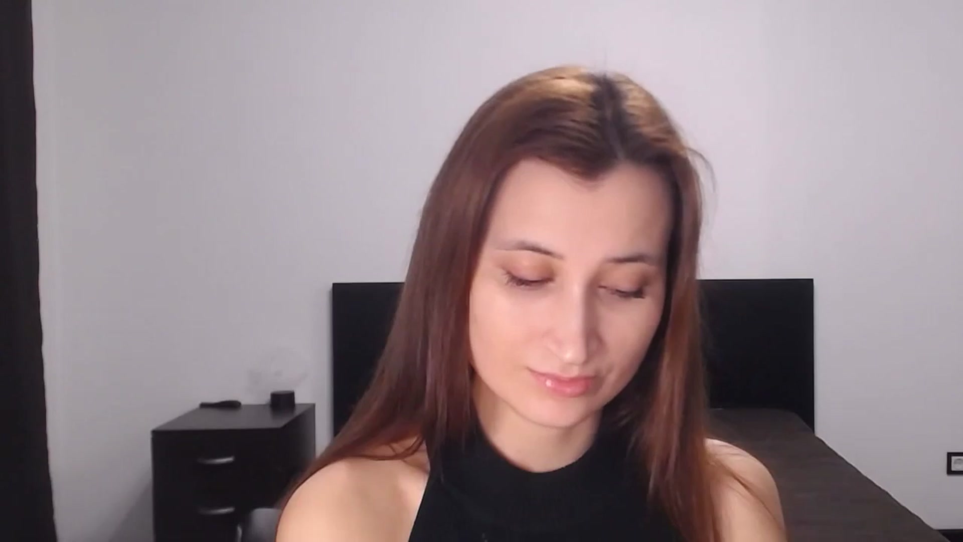 Gallery image thumbnail from Kendal_sweet's myfreecams stream on, 02/09/2025, 17:28 image 17 of 20