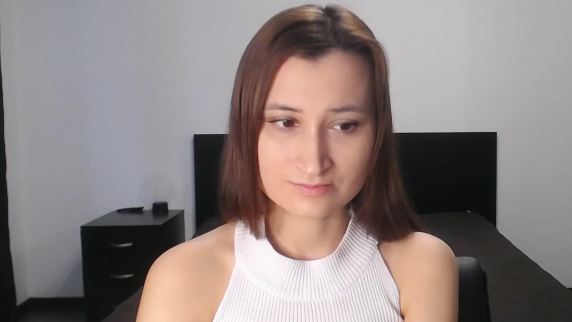Gallery image thumbnail from Kendal_sweet's myfreecams stream on, 02/14/2025, 14:30 image 14 of 20