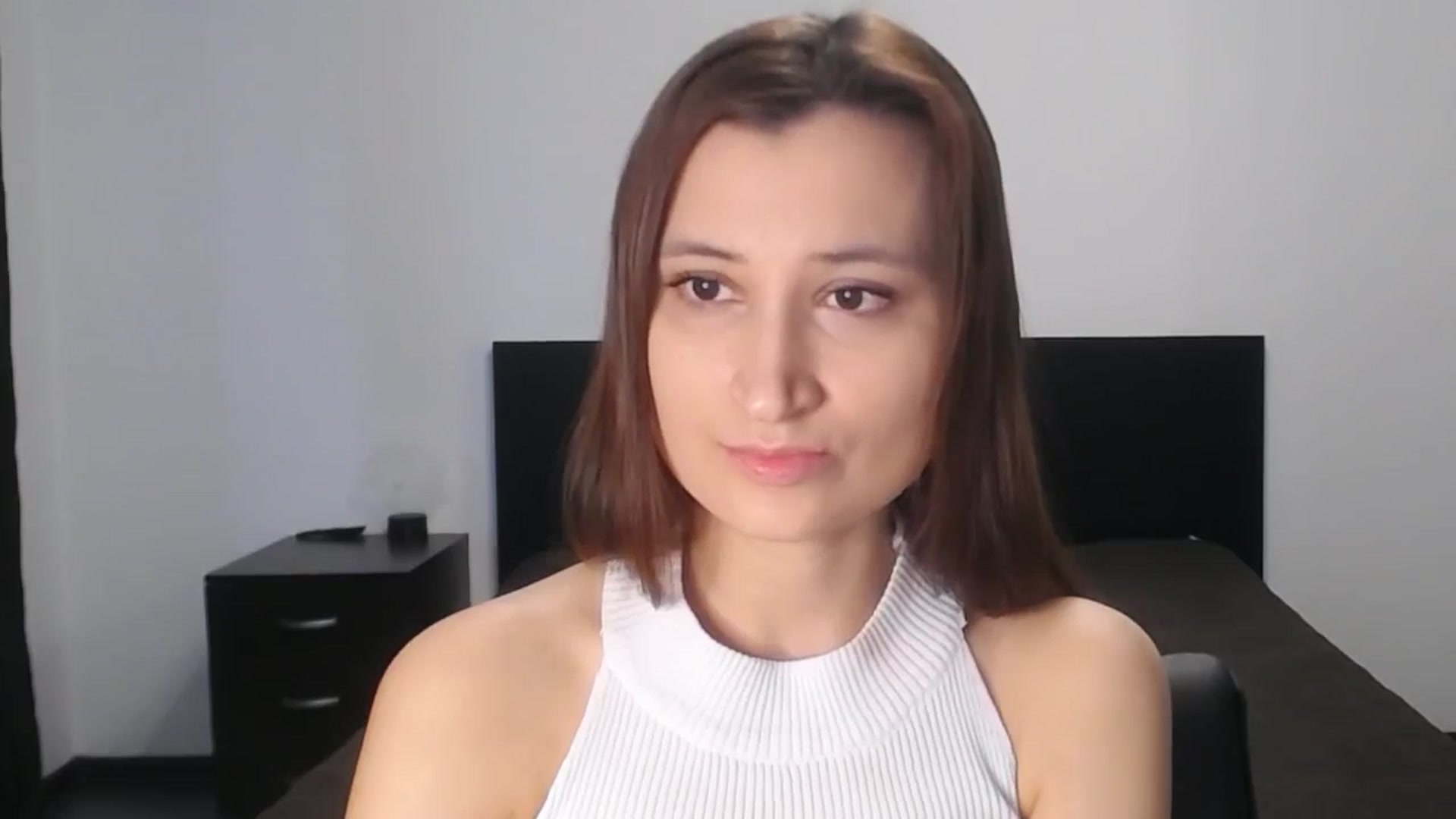 Gallery image thumbnail from Kendal_sweet's myfreecams stream on, 02/14/2025, 14:30 image 18 of 20