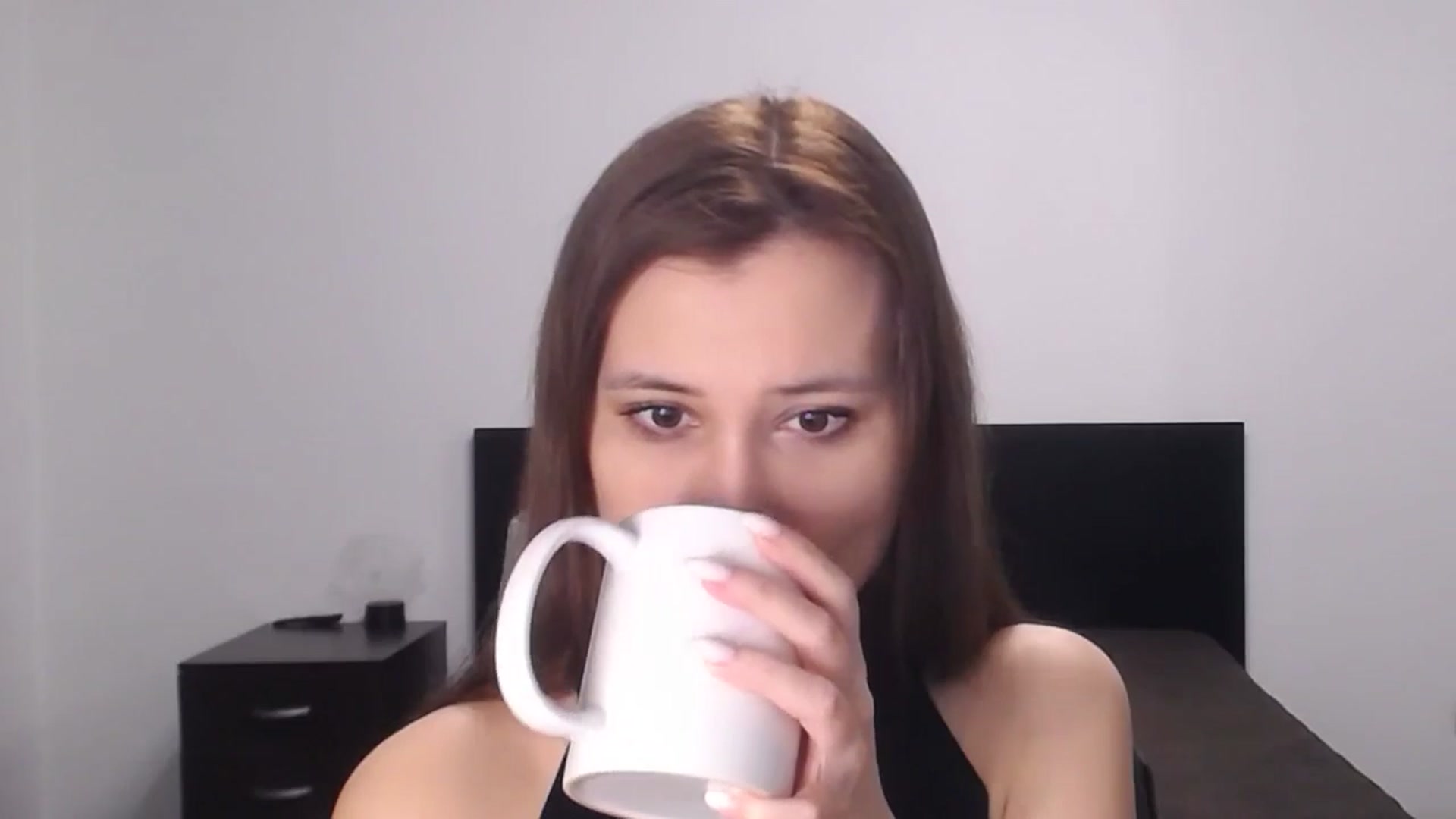 Gallery image thumbnail from Kendal_sweet's myfreecams stream on, 02/18/2025, 17:55 image 18 of 20