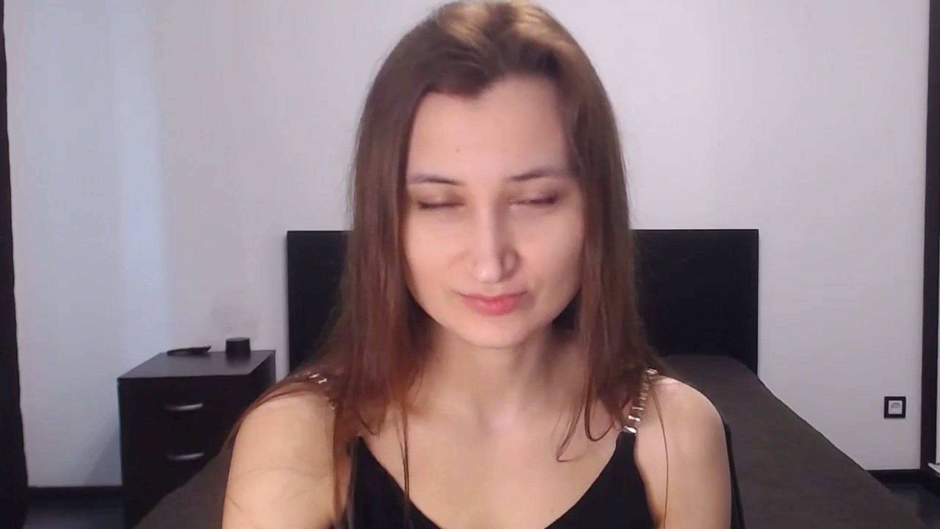 Gallery image thumbnail from Kendal_sweet's myfreecams stream on, 02/23/2025, 14:50 image 10 of 20