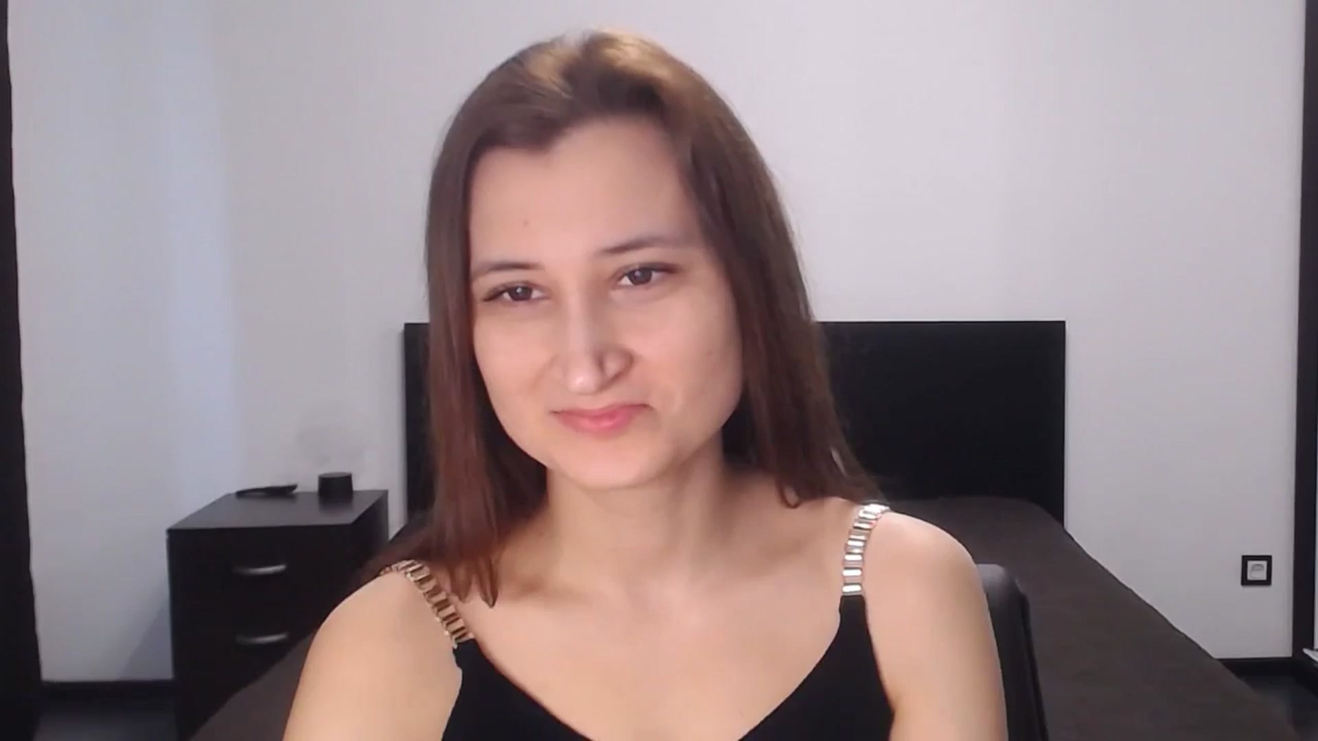Gallery image thumbnail from Kendal_sweet's myfreecams stream on, 02/23/2025, 14:50 image 14 of 20