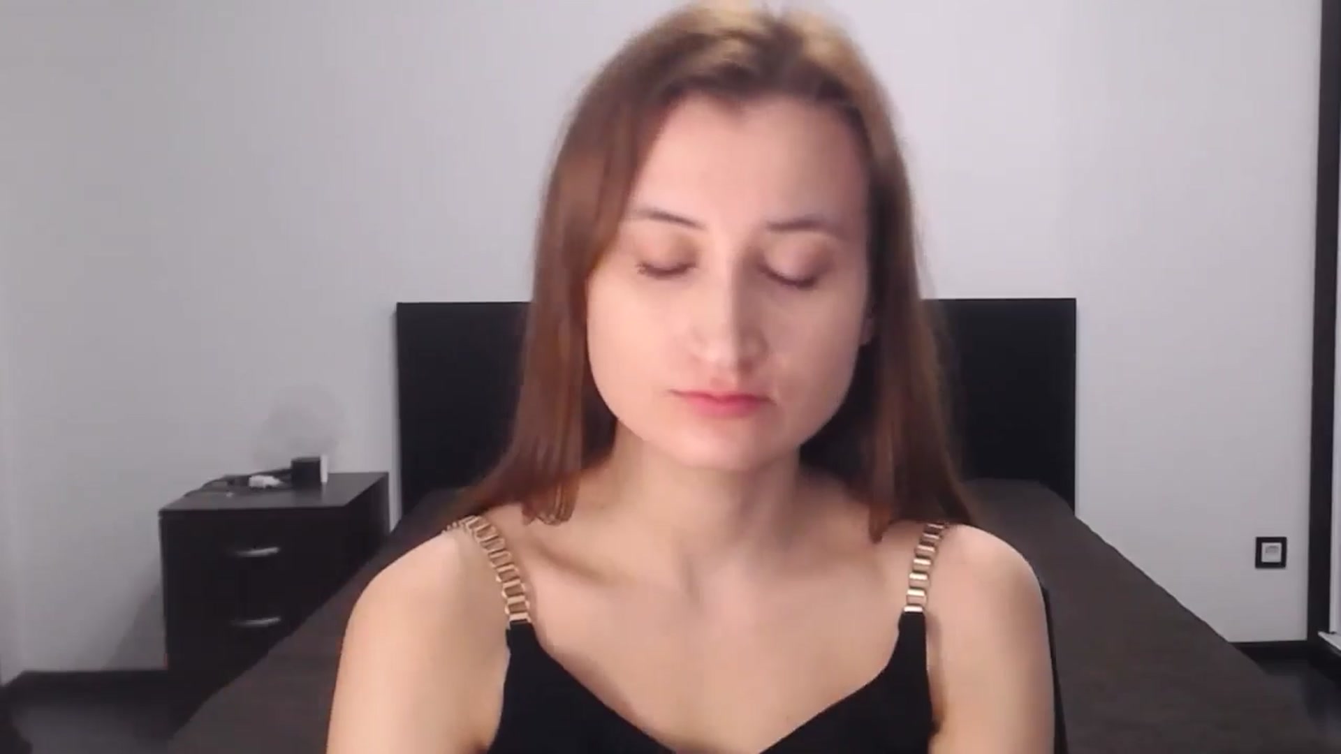 Gallery image thumbnail from Kendal_sweet's myfreecams stream on, 02/25/2025, 15:32 image 19 of 20
