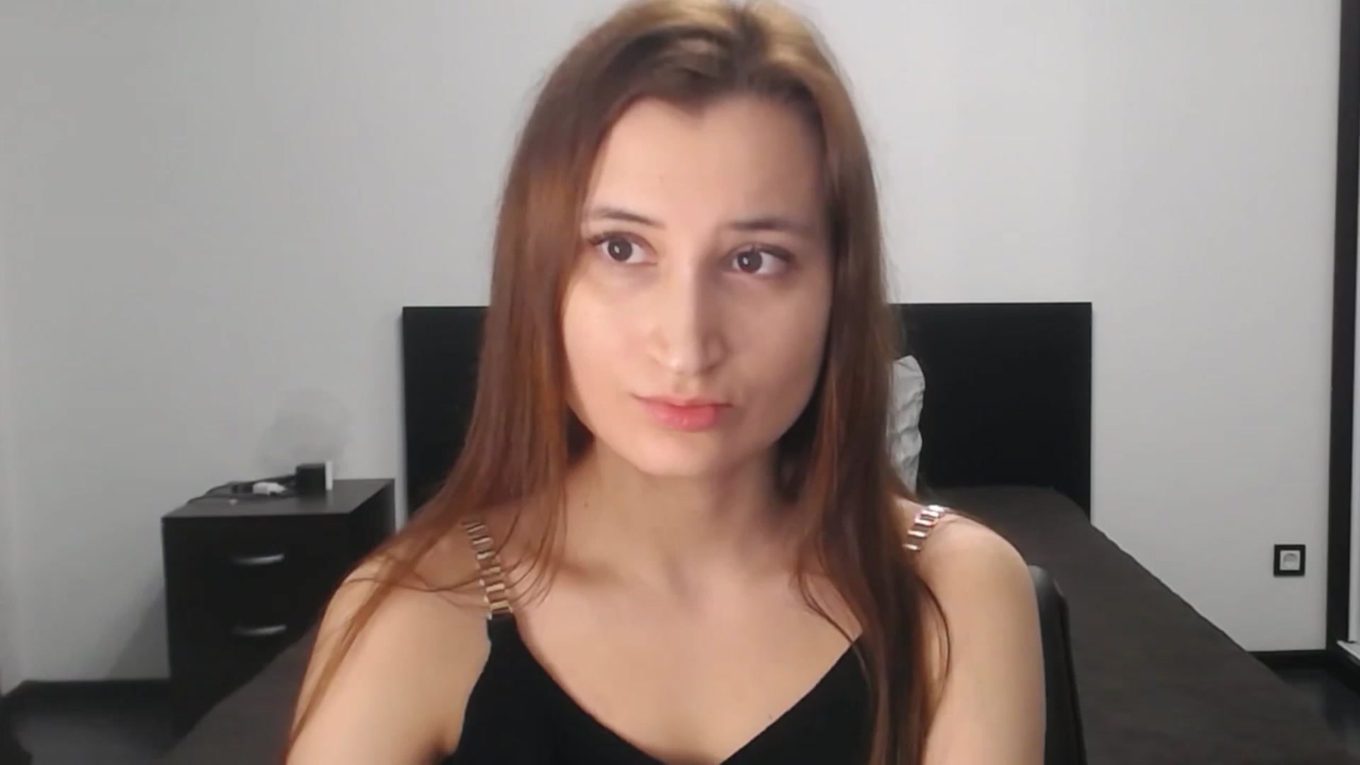 Gallery image thumbnail from Kendal_sweet's myfreecams stream on, 02/25/2025, 15:32 image 3 of 20