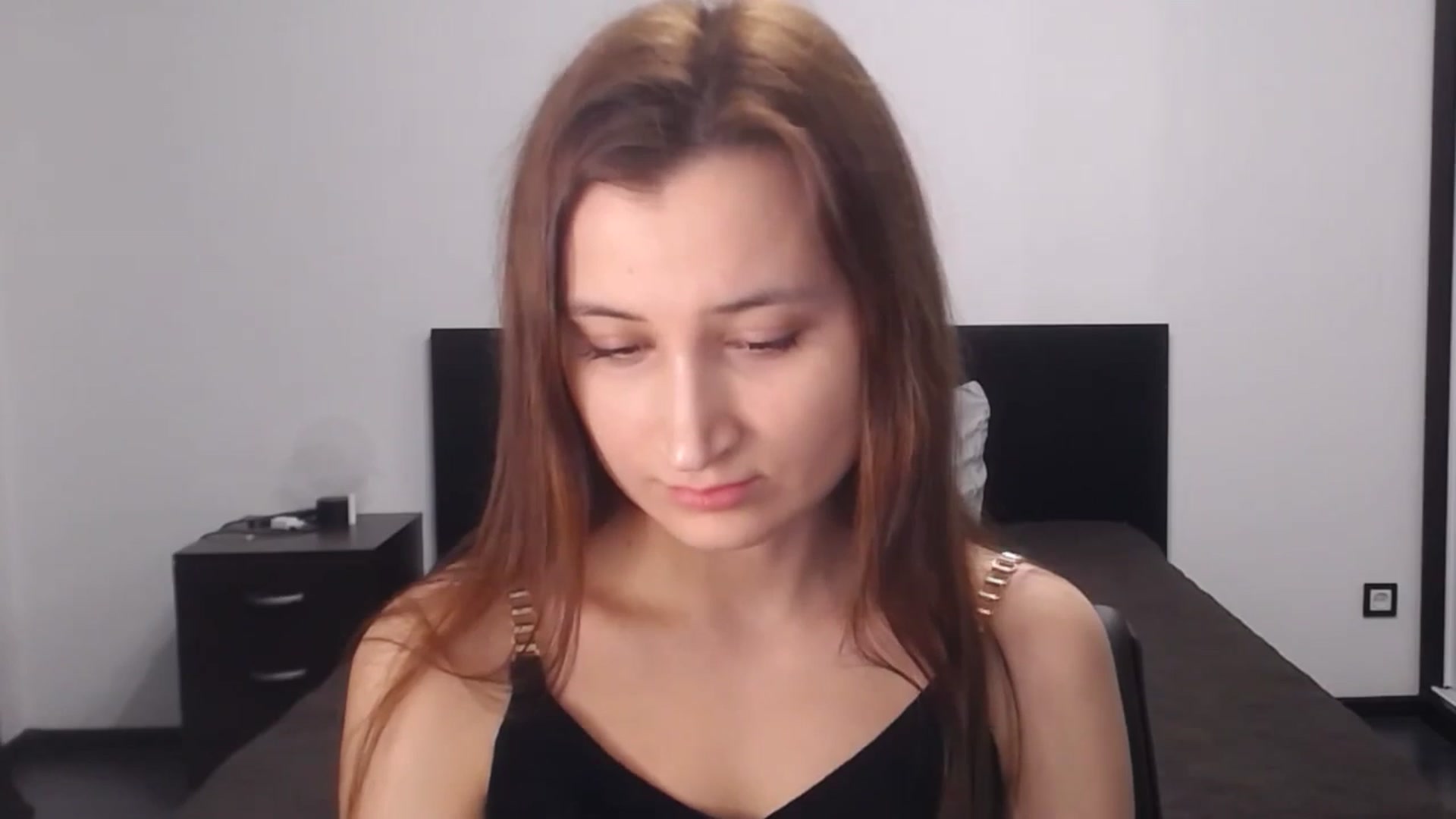 Gallery image thumbnail from Kendal_sweet's myfreecams stream on, 02/25/2025, 15:32 image 4 of 20