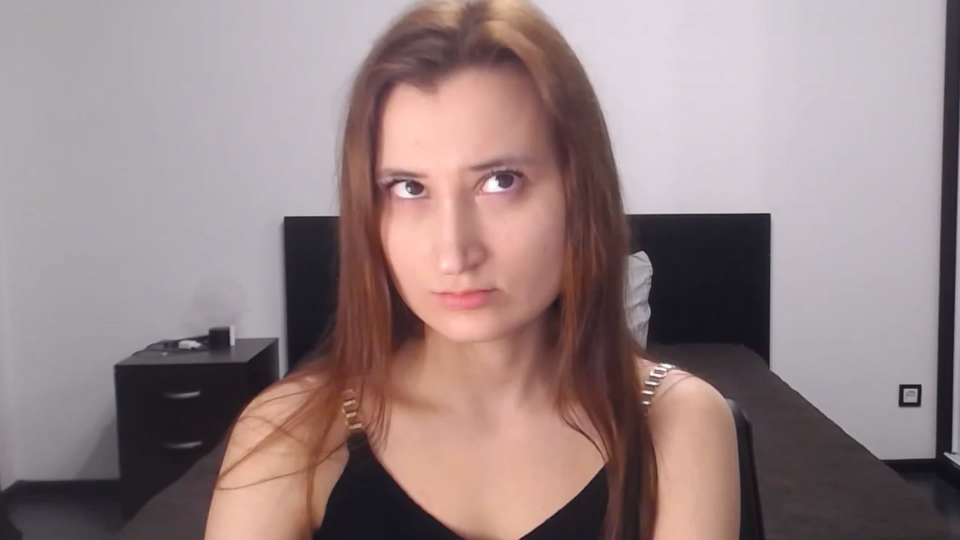 Gallery image thumbnail from Kendal_sweet's myfreecams stream on, 02/25/2025, 15:32 image 15 of 20