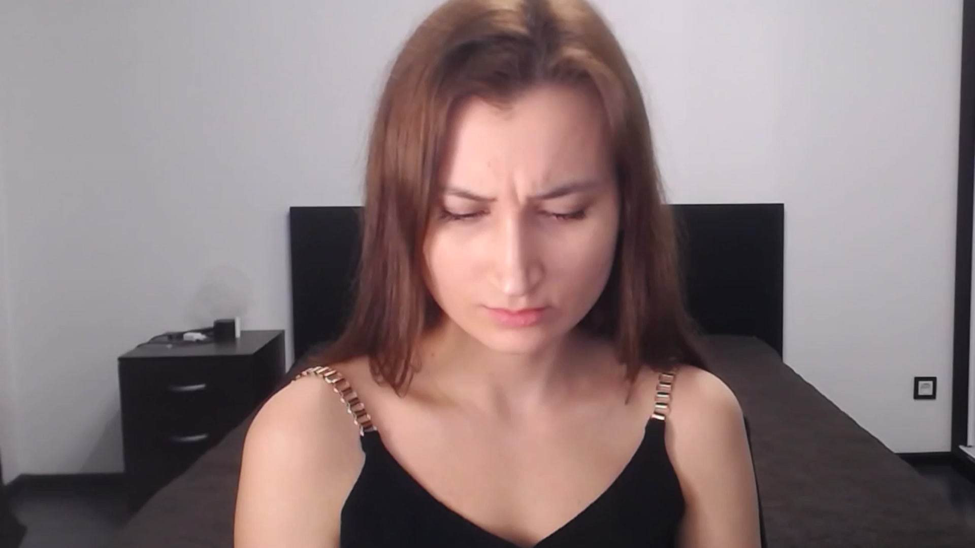 Gallery image thumbnail from Kendal_sweet's myfreecams stream on, 02/25/2025, 16:00 image 7 of 20