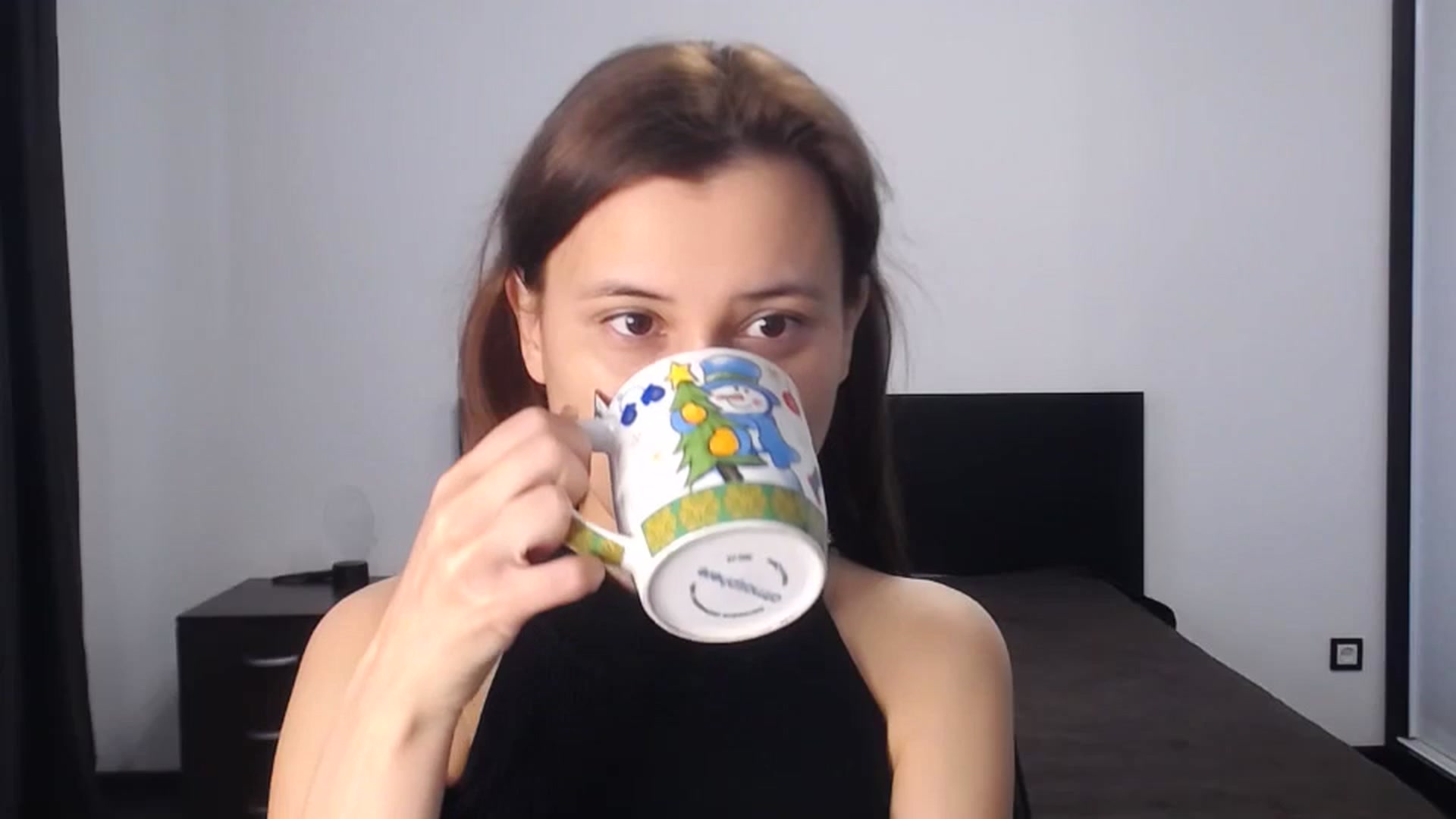Gallery image thumbnail from Kendal_sweet's myfreecams stream on, 04/09/2025, 13:04 image 10 of 20
