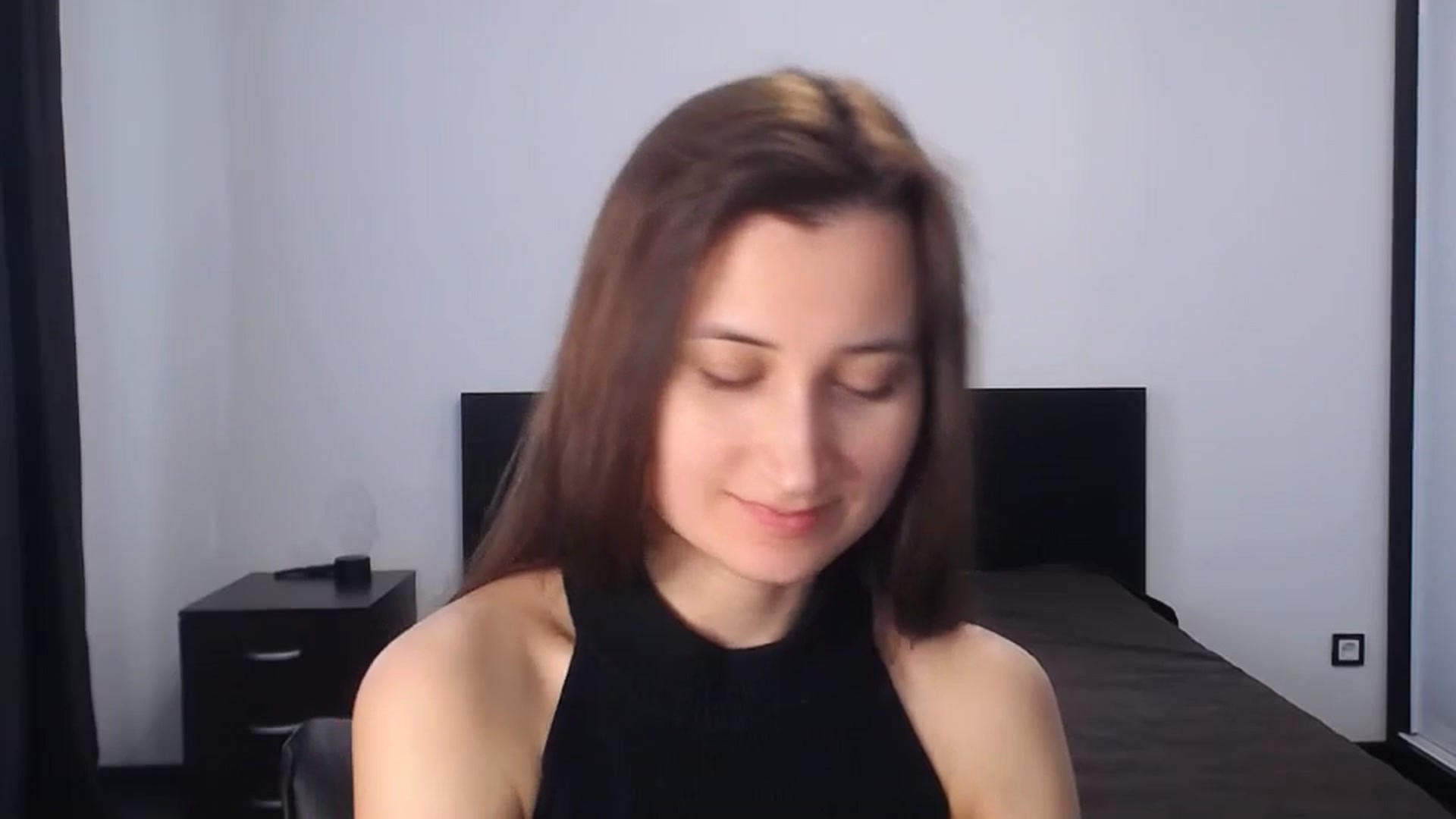 Gallery image thumbnail from Kendal_sweet's myfreecams stream on, 04/10/2025, 12:18 image 14 of 20