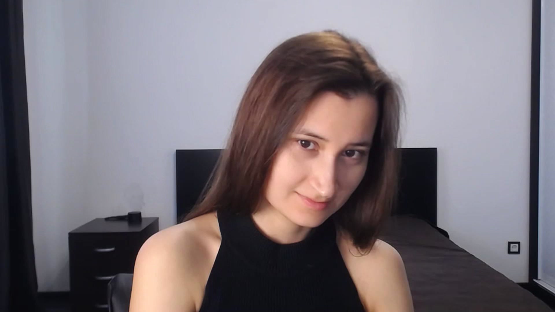 Gallery image thumbnail from Kendal_sweet's myfreecams stream on, 04/10/2025, 12:18 image 5 of 20