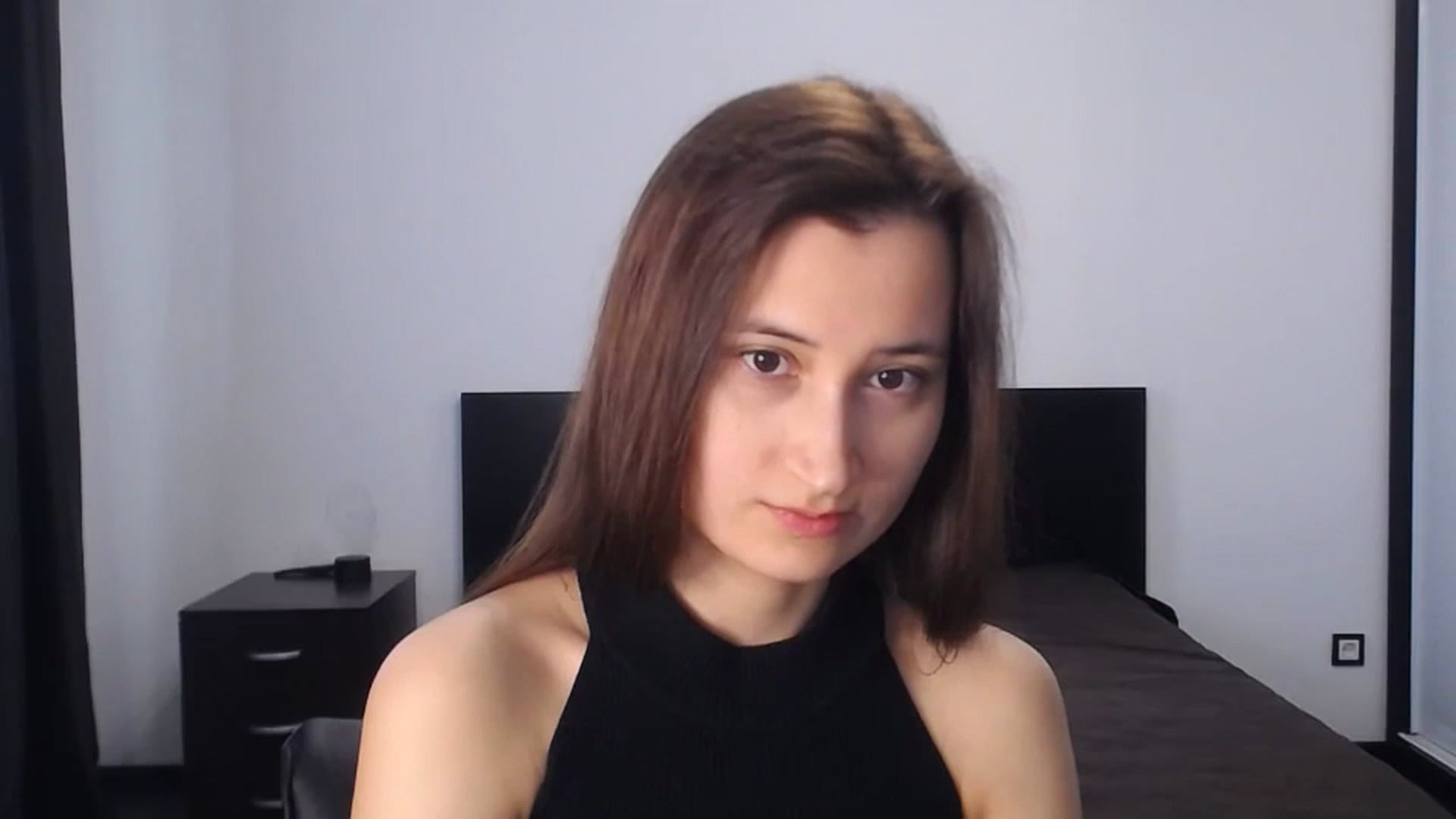 Gallery image thumbnail from Kendal_sweet's myfreecams stream on, 04/10/2025, 12:18 image 19 of 20
