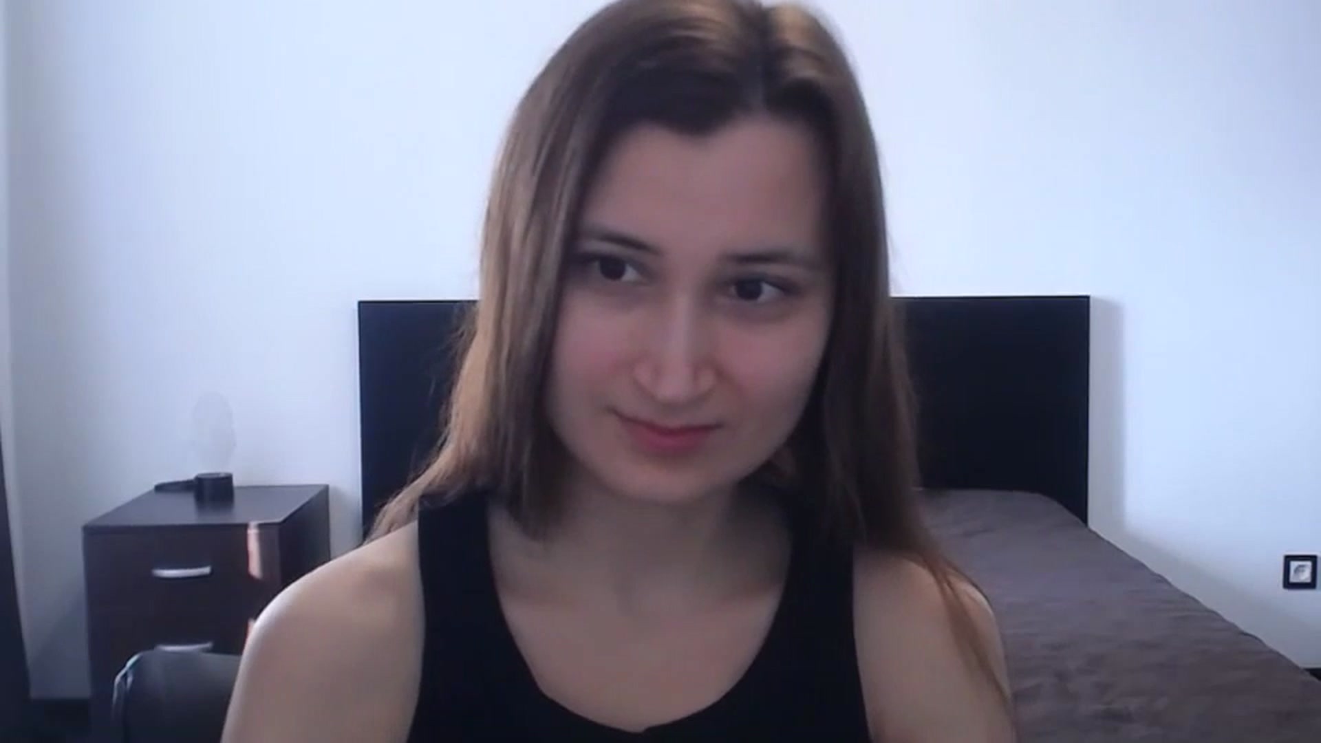 Gallery image thumbnail from Kendal_sweet's myfreecams stream on, 04/16/2025, 13:29 image 16 of 20