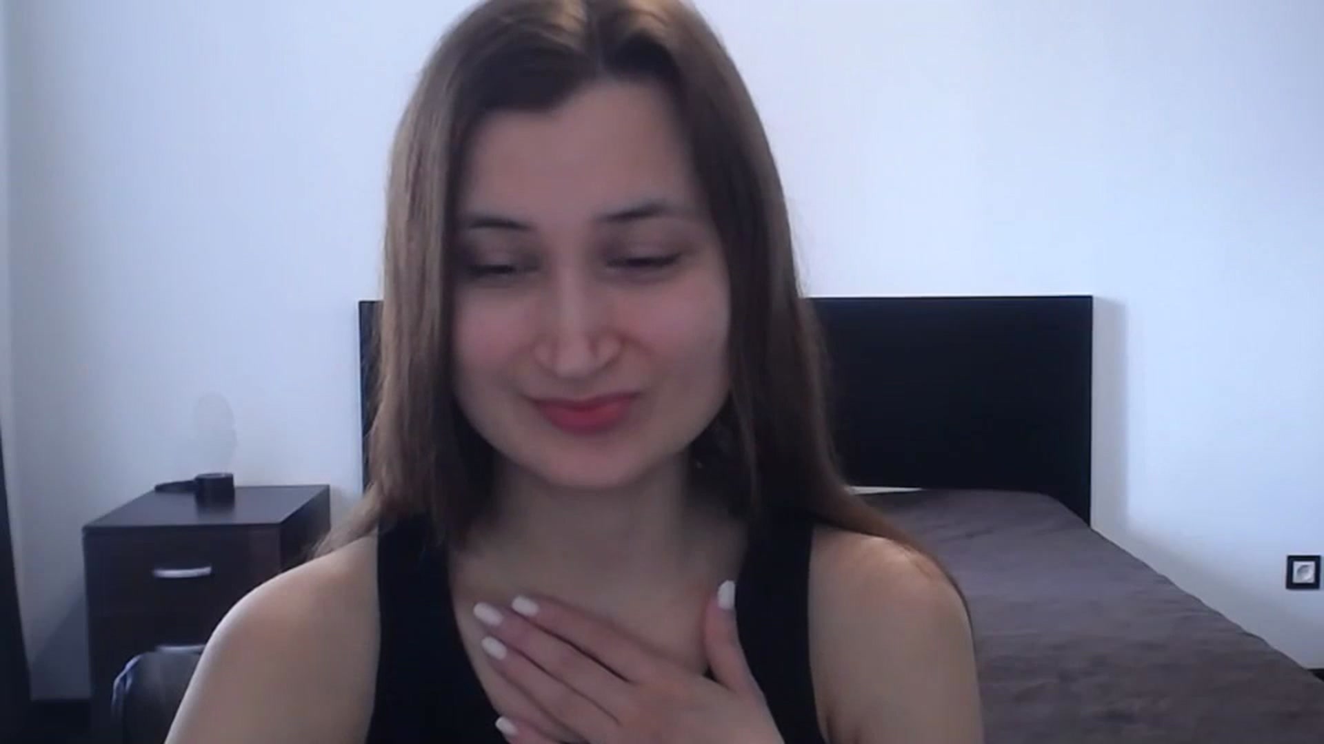 Gallery image thumbnail from Kendal_sweet's myfreecams stream on, 04/16/2025, 13:29 image 11 of 20