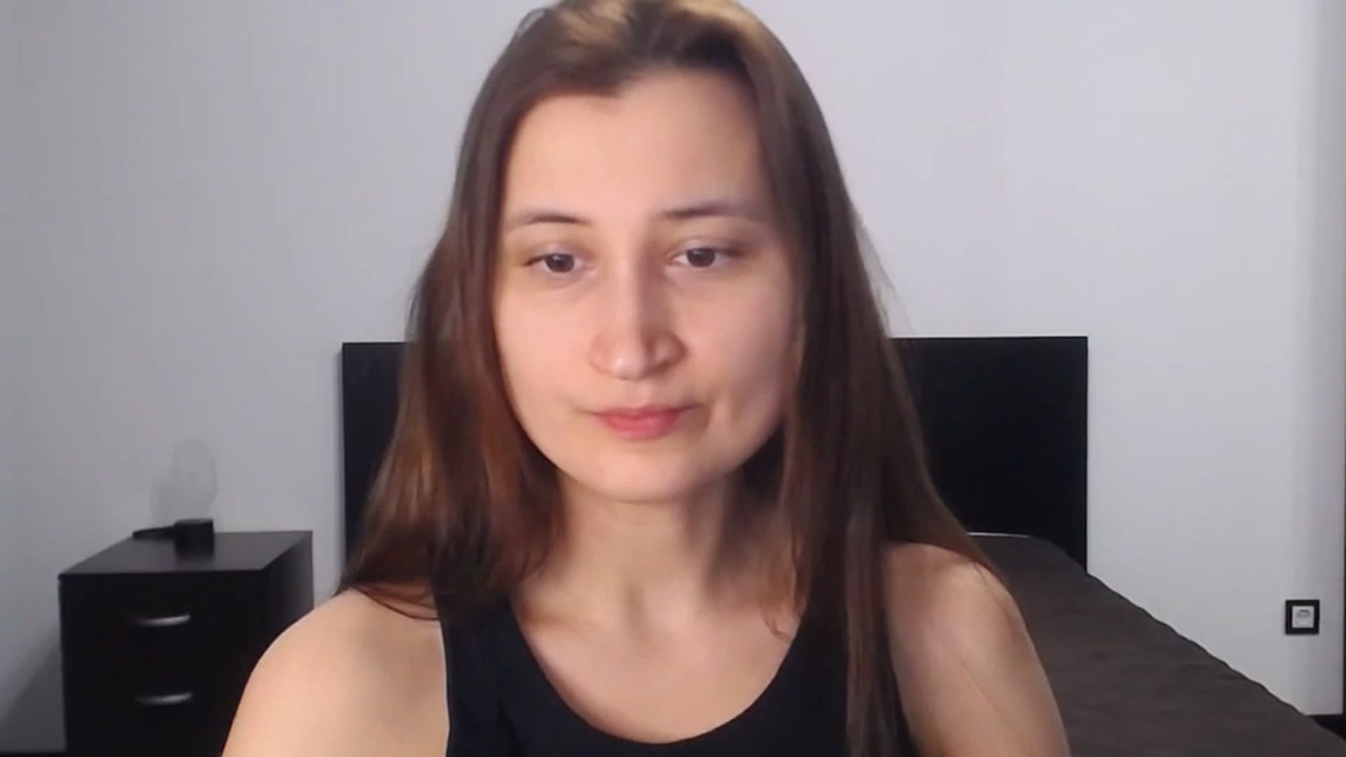 Gallery image thumbnail from Kendal_sweet's myfreecams stream on, 04/17/2025, 14:56 image 4 of 20