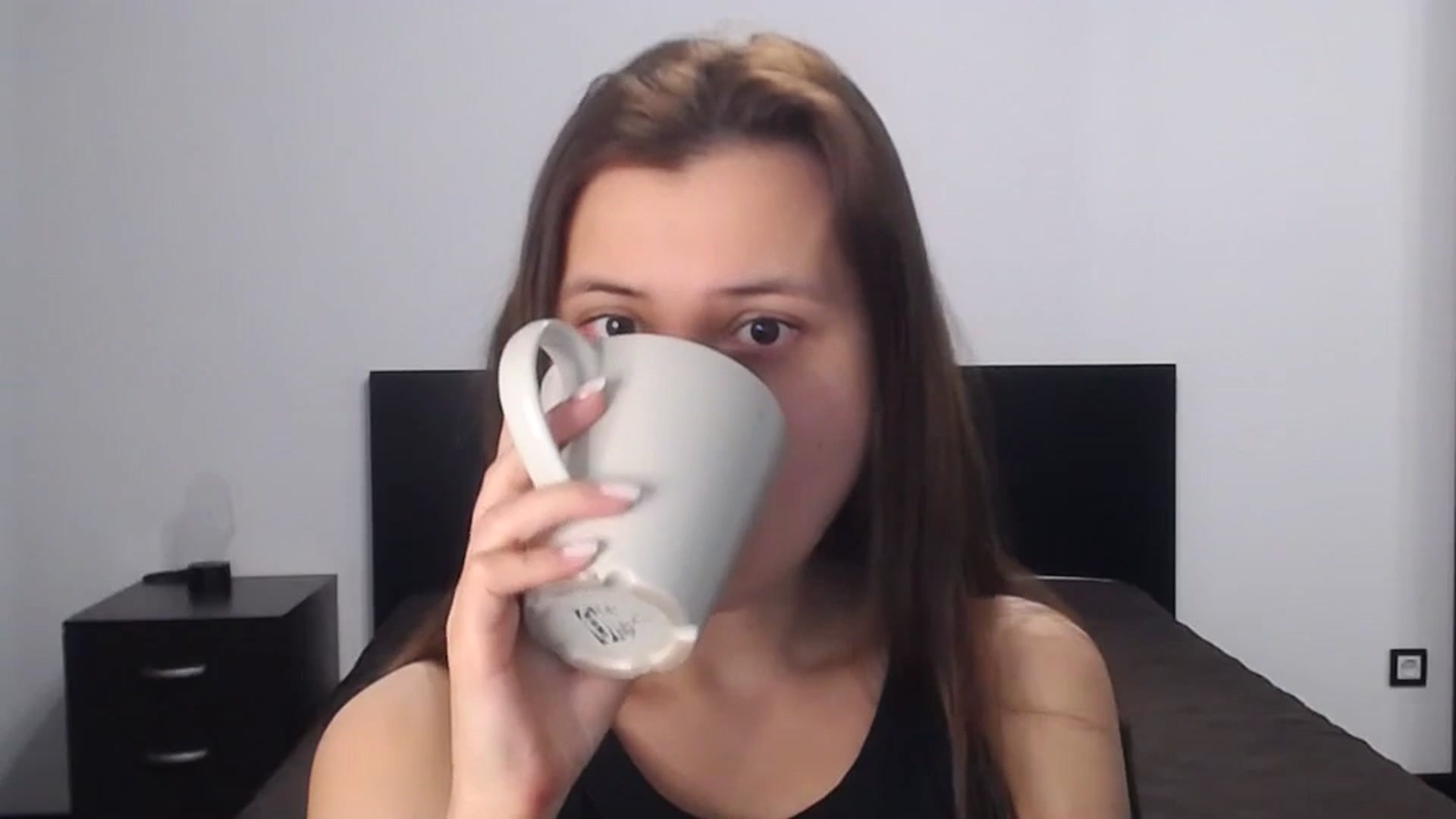 Gallery image thumbnail from Kendal_sweet's myfreecams stream on, 04/17/2025, 14:56 image 16 of 20