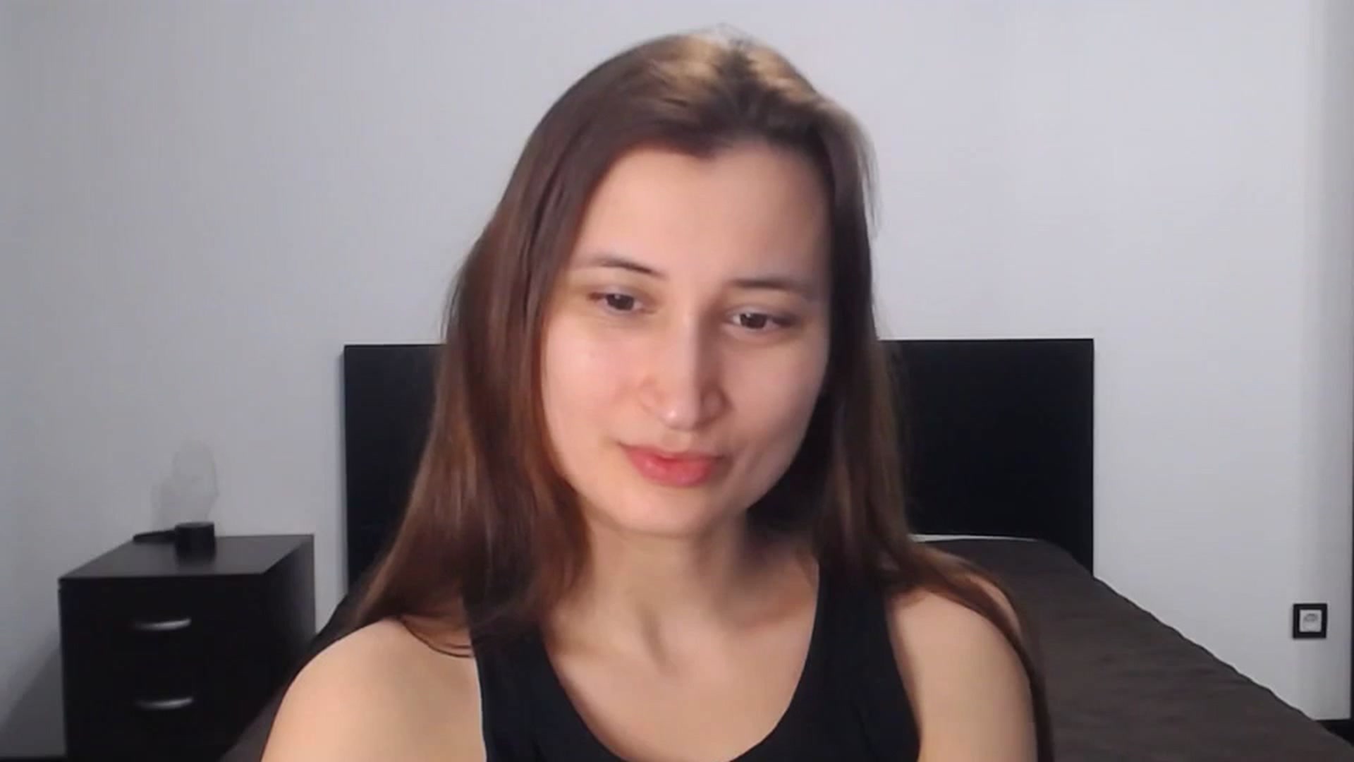 Gallery image thumbnail from Kendal_sweet's myfreecams stream on, 04/17/2025, 14:56 image 11 of 20