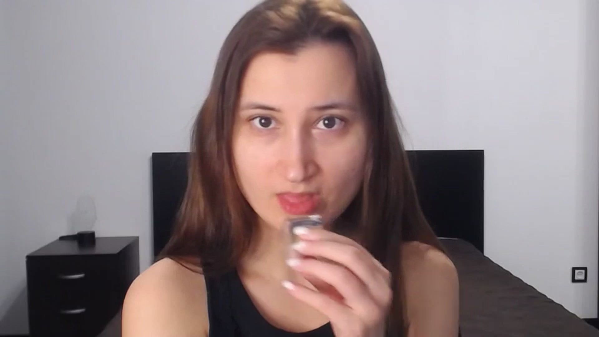 Gallery image thumbnail from Kendal_sweet's myfreecams stream on, 04/17/2025, 14:56 image 2 of 20