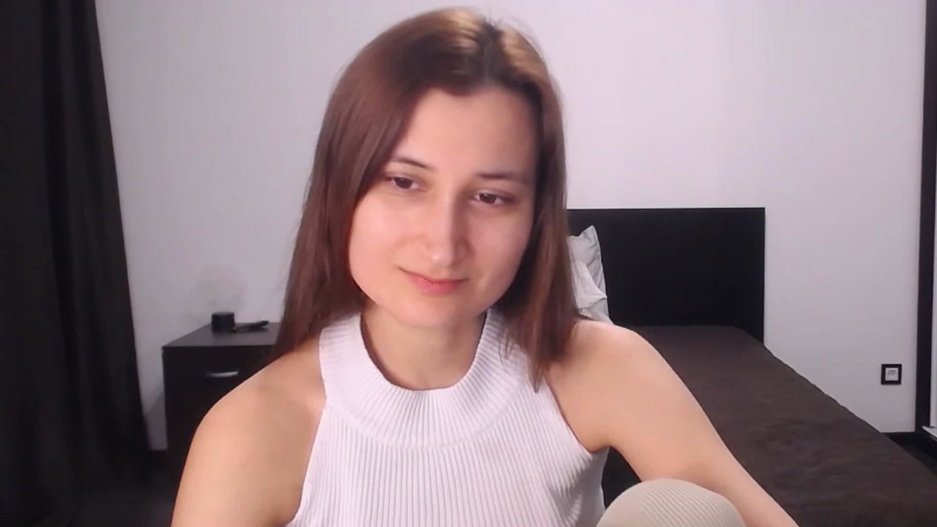 Gallery image thumbnail from Kendal_sweet's myfreecams stream on, 05/03/2025, 18:58 image 10 of 20