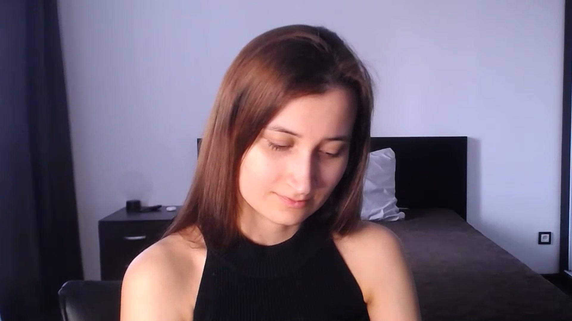 Gallery image thumbnail from Kendal_sweet's myfreecams stream on, 05/04/2025, 12:55 image 5 of 20