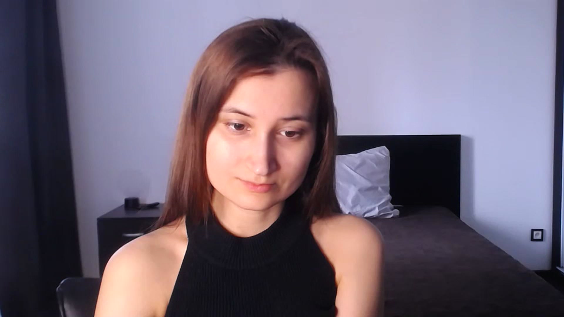 Gallery image thumbnail from Kendal_sweet's myfreecams stream on, 05/04/2025, 12:55 image 2 of 20