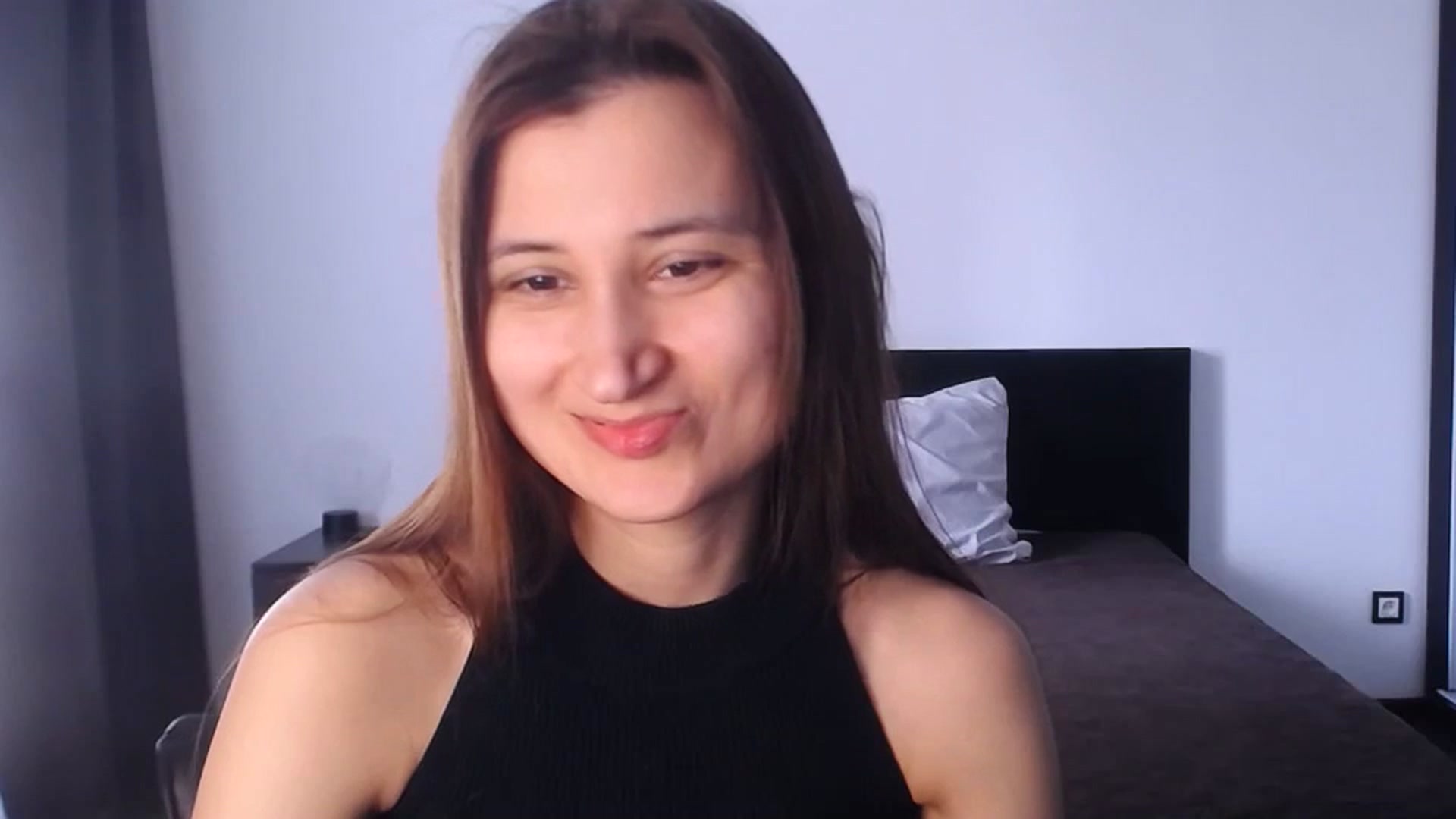 Gallery image thumbnail from Kendal_sweet's myfreecams stream on, 05/04/2025, 12:55 image 16 of 20