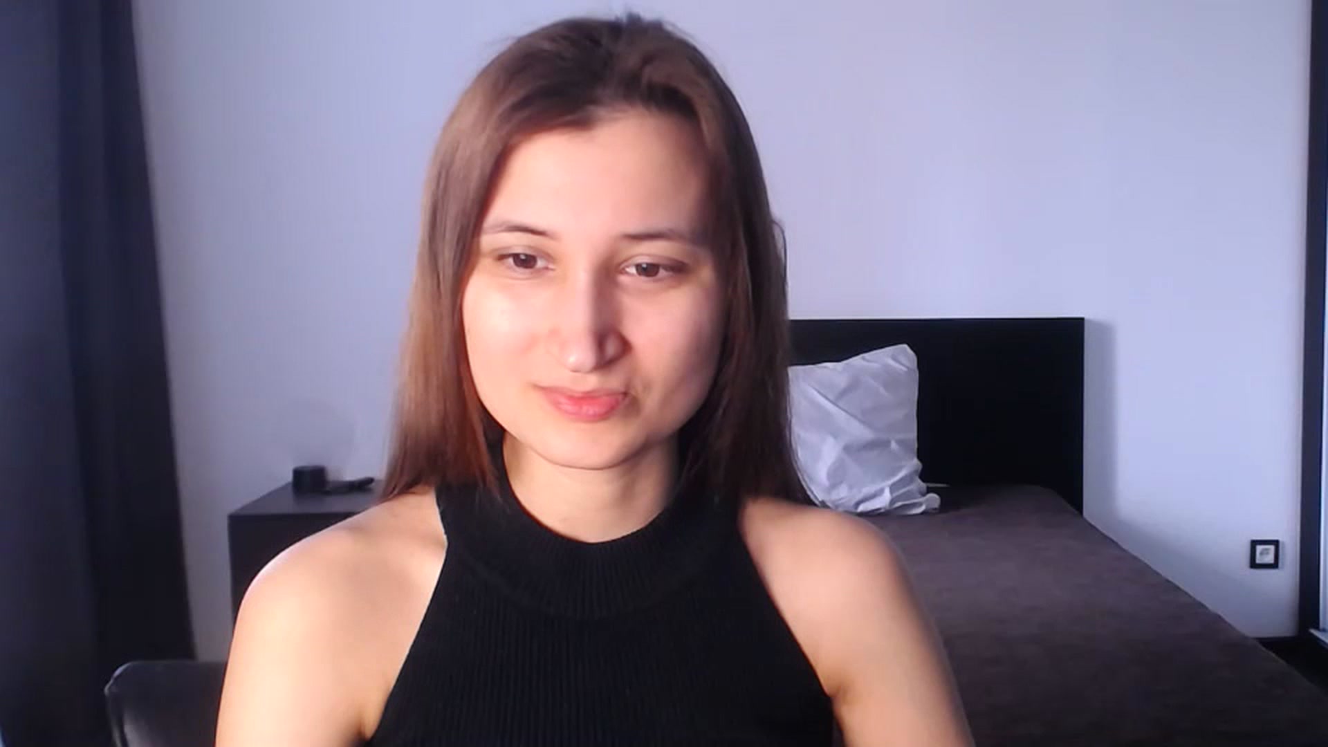 Gallery image thumbnail from Kendal_sweet's myfreecams stream on, 05/04/2025, 12:55 image 8 of 20