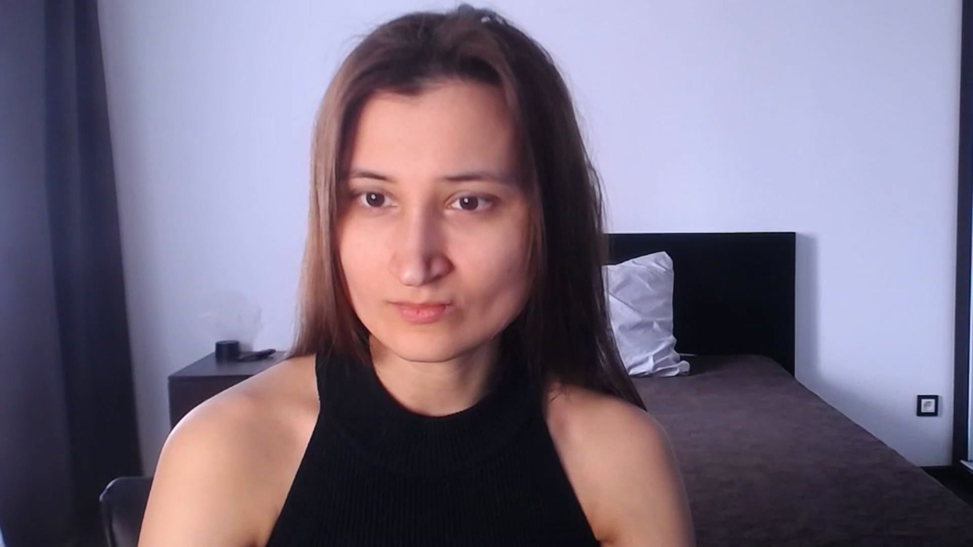 Gallery image thumbnail from Kendal_sweet's myfreecams stream on, 05/04/2025, 13:24 image 8 of 20