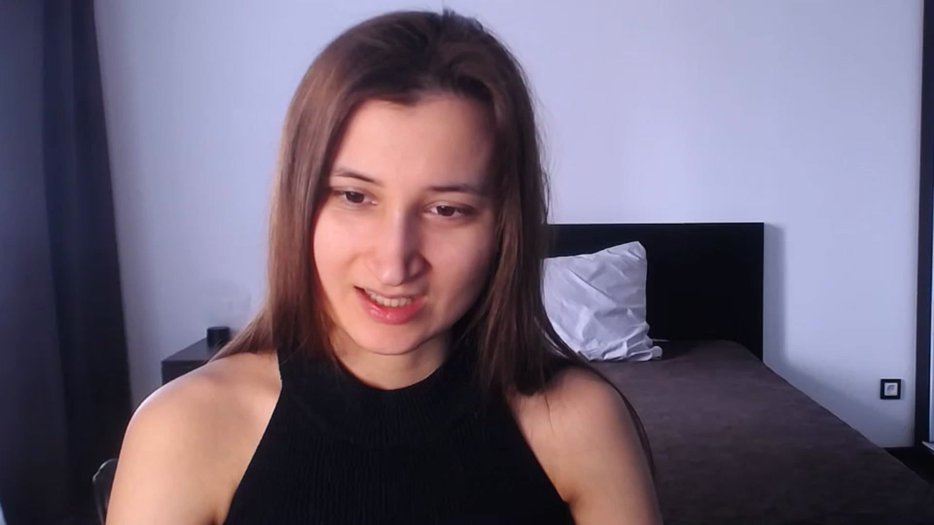 Gallery image thumbnail from Kendal_sweet's myfreecams stream on, 05/04/2025, 13:24 image 19 of 20