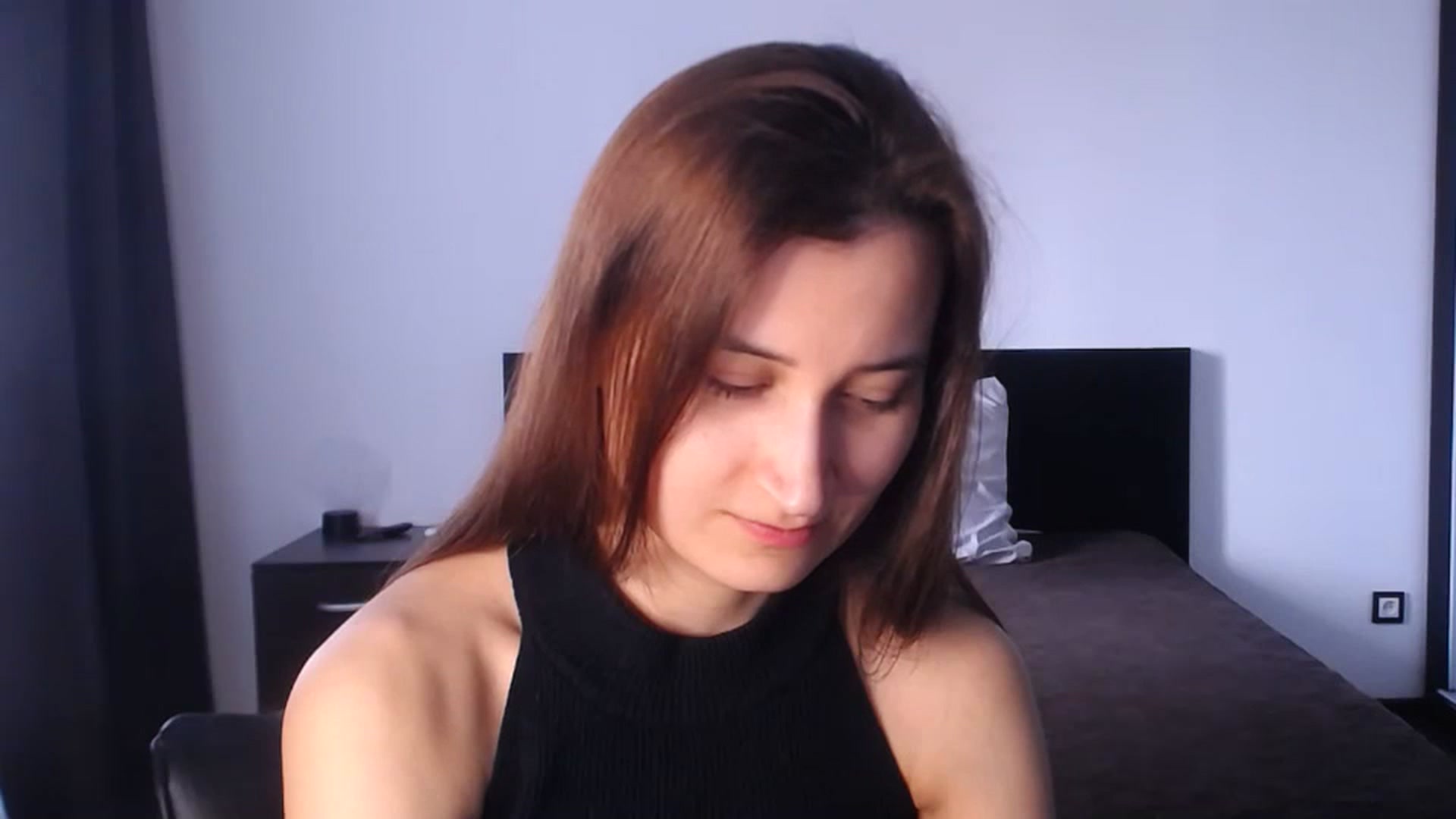 Gallery image thumbnail from Kendal_sweet's myfreecams stream on, 05/04/2025, 13:24 image 10 of 20