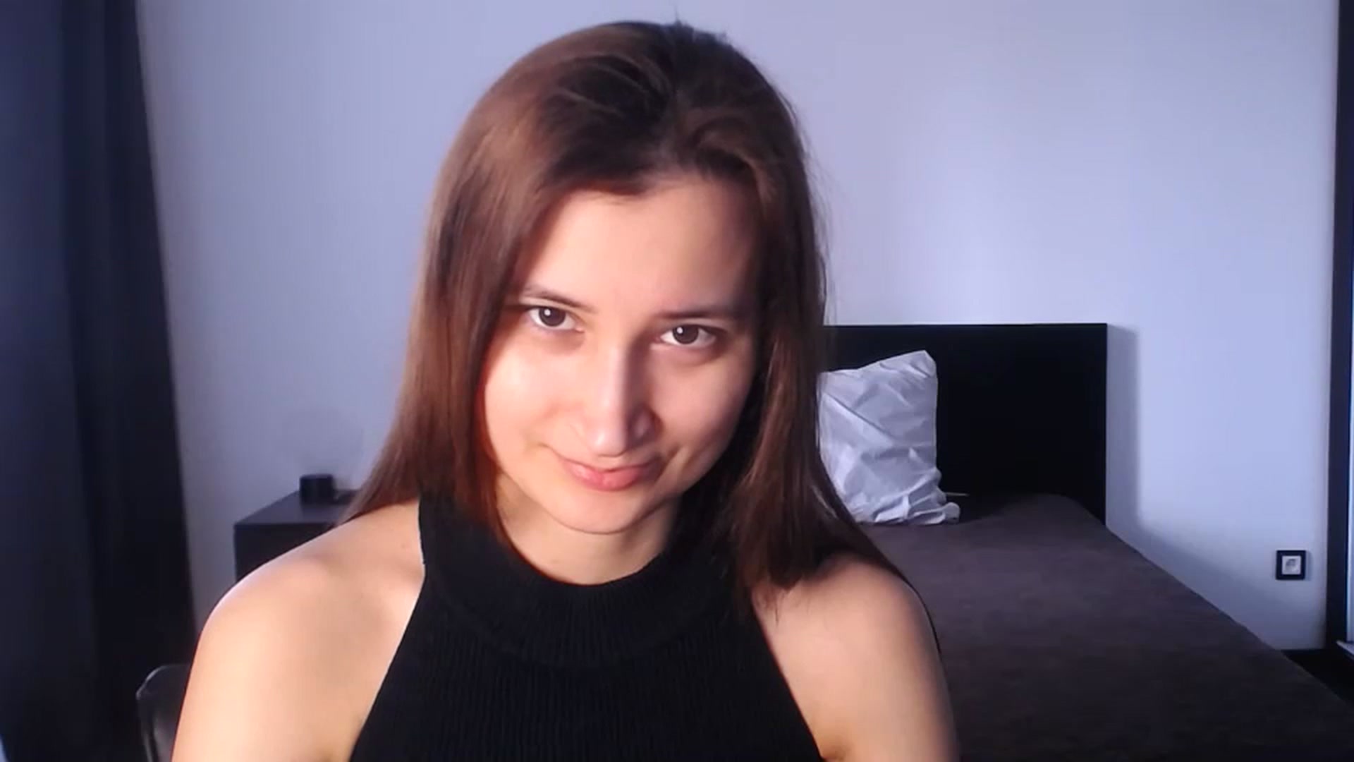 Gallery image thumbnail from Kendal_sweet's myfreecams stream on, 05/04/2025, 13:24 image 12 of 20