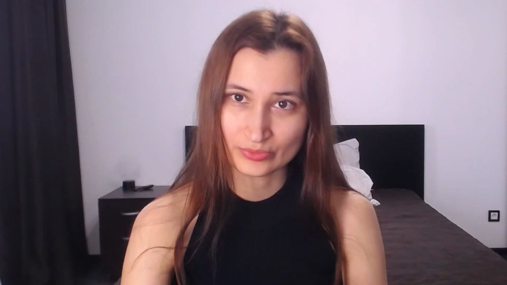 Gallery image thumbnail from Kendal_sweet's myfreecams stream on, 05/05/2025, 12:08 image 10 of 20