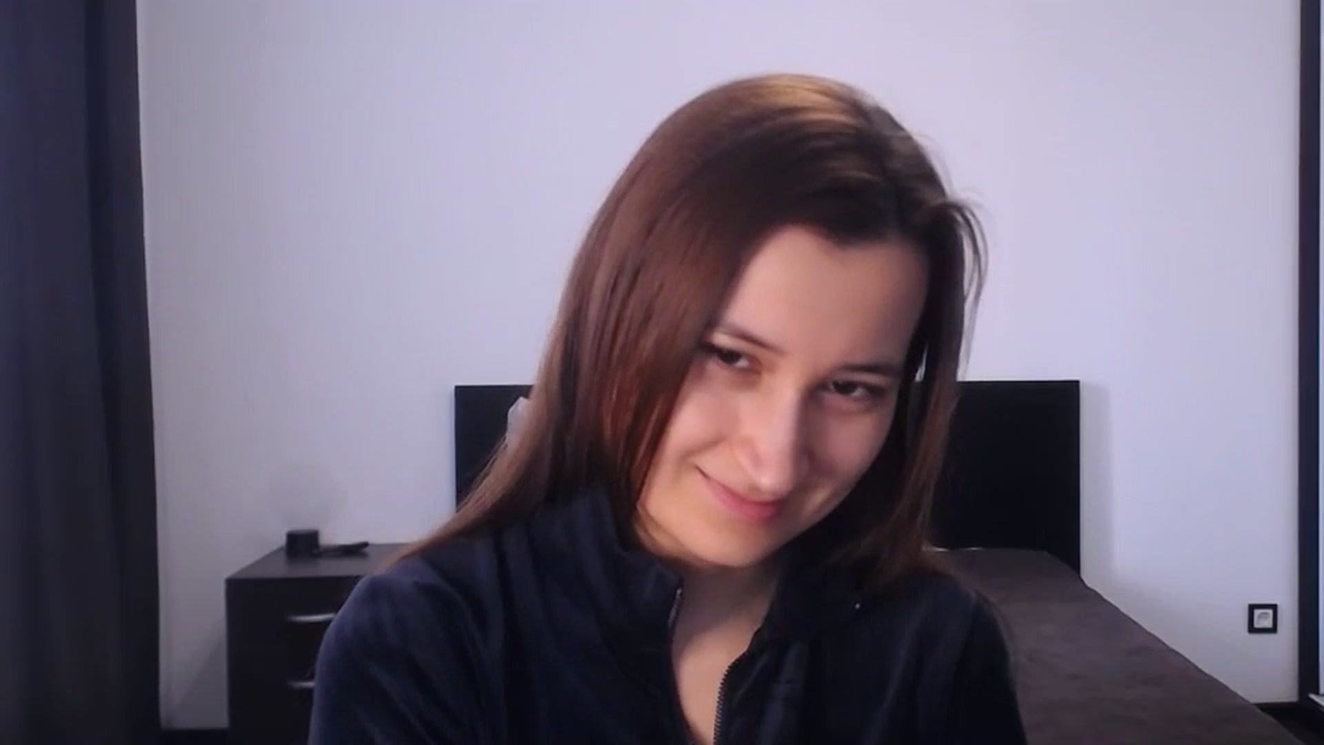 Gallery image thumbnail from Kendal_sweet's myfreecams stream on, 05/08/2025, 12:43 image 13 of 20