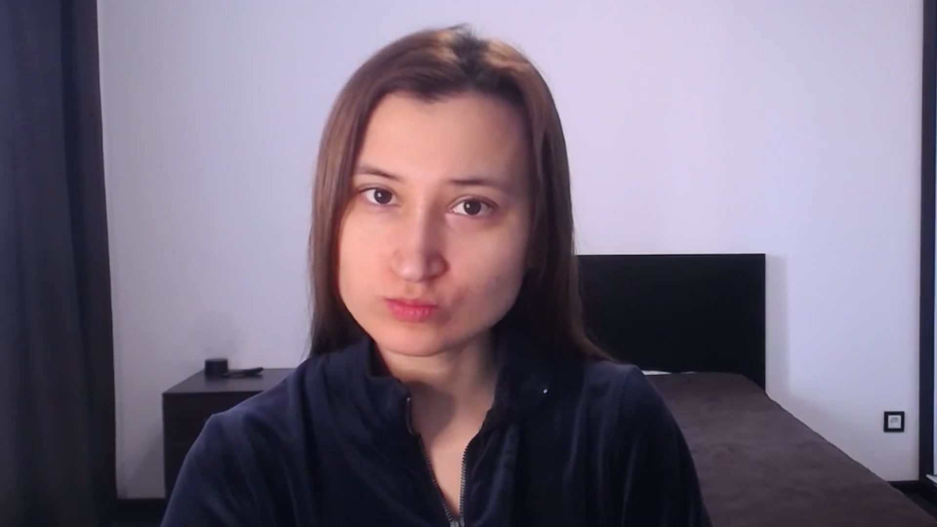 Gallery image thumbnail from Kendal_sweet's myfreecams stream on, 05/08/2025, 12:43 image 16 of 20
