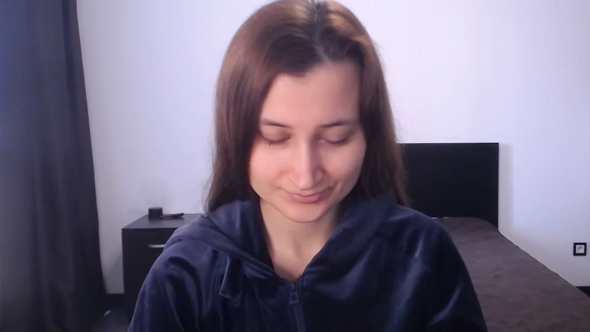 Gallery image thumbnail from Kendal_sweet's myfreecams stream on, 05/09/2025, 12:33 image 2 of 20