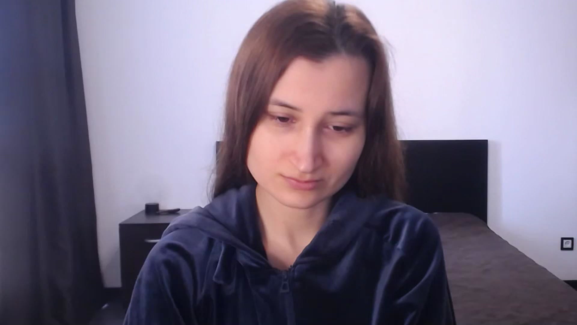 Gallery image thumbnail from Kendal_sweet's myfreecams stream on, 05/09/2025, 12:33 image 1 of 20