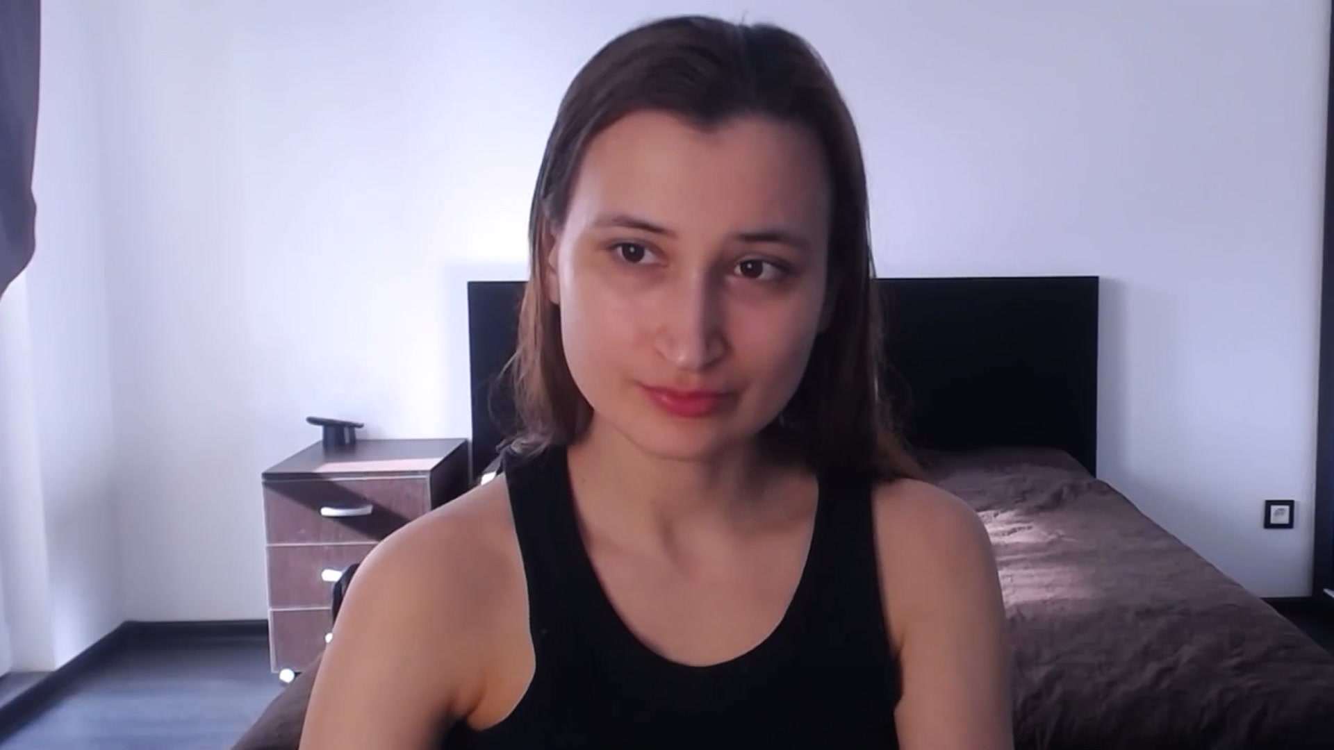 Gallery image thumbnail from Kendal_sweet's myfreecams stream on, 05/18/2025, 14:24 image 19 of 20