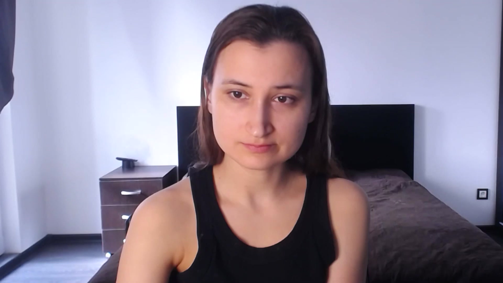 Gallery image thumbnail from Kendal_sweet's myfreecams stream on, 05/18/2025, 14:24 image 12 of 20