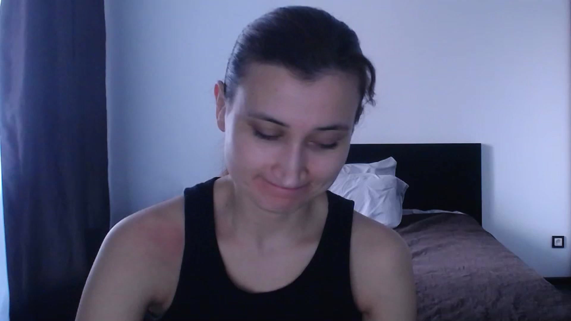Gallery image thumbnail from Kendal_sweet's myfreecams stream on, 05/31/2025, 17:00 image 14 of 20